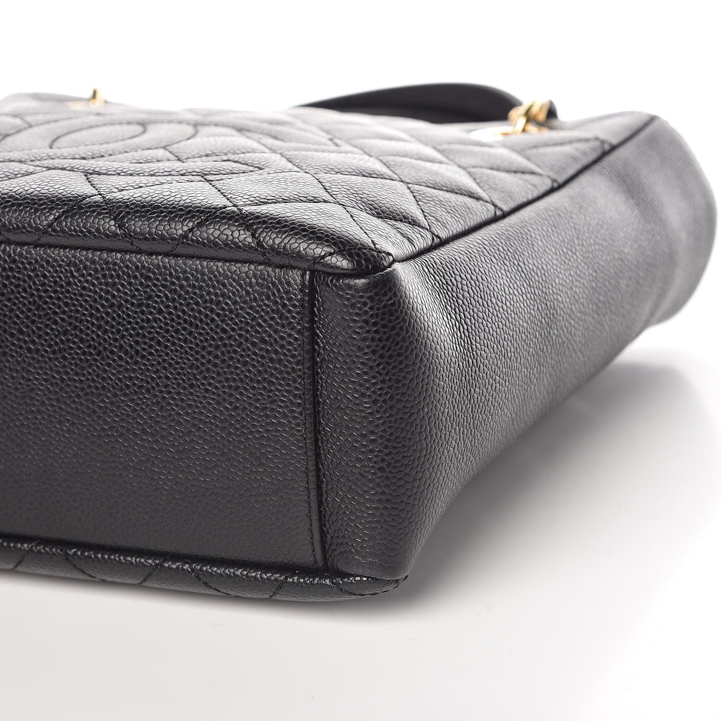 Caviar Quilted Petit Shopping Tote PST Black