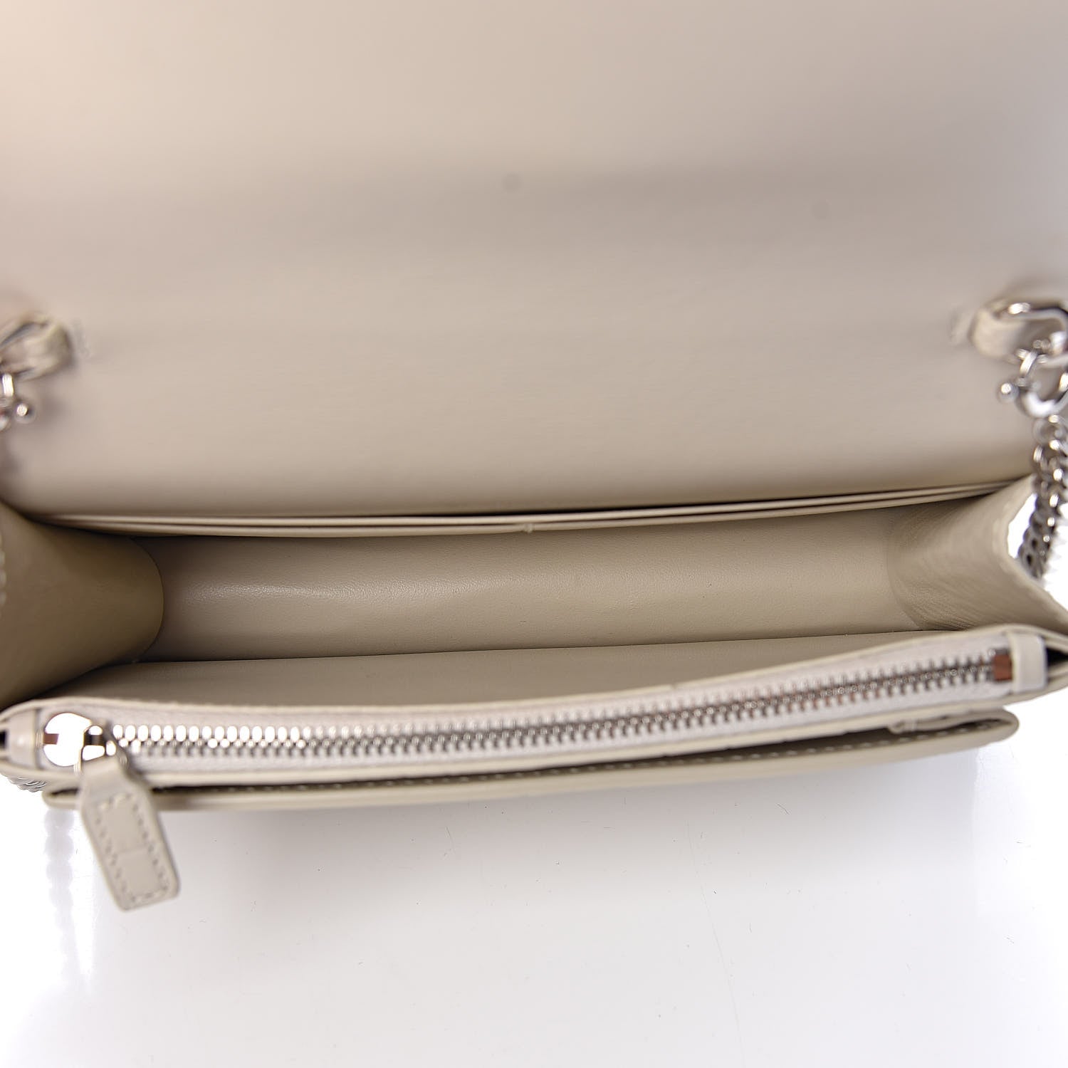 Saint Laurent Calfskin Crocodile Embossed Monogram Sunset Chain Wallet Blanc Vintage 5 of 9