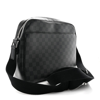 Louis Vuitton Damier Graphite Dayton Reporter MM 3 of 9
