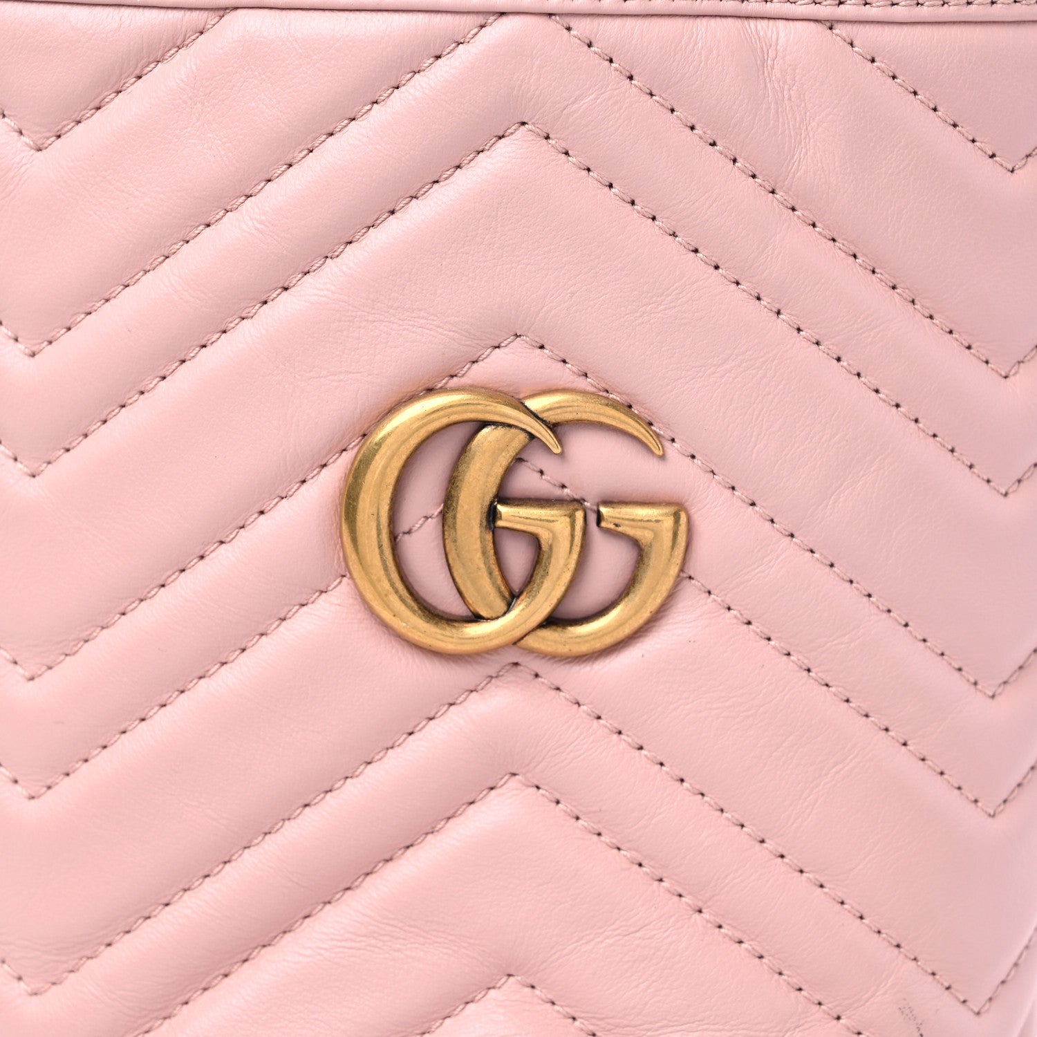 Gucci Calfskin Matelasse Mini GG Marmont 2.0 Bucket Bag Perfect Pink 10 of 11