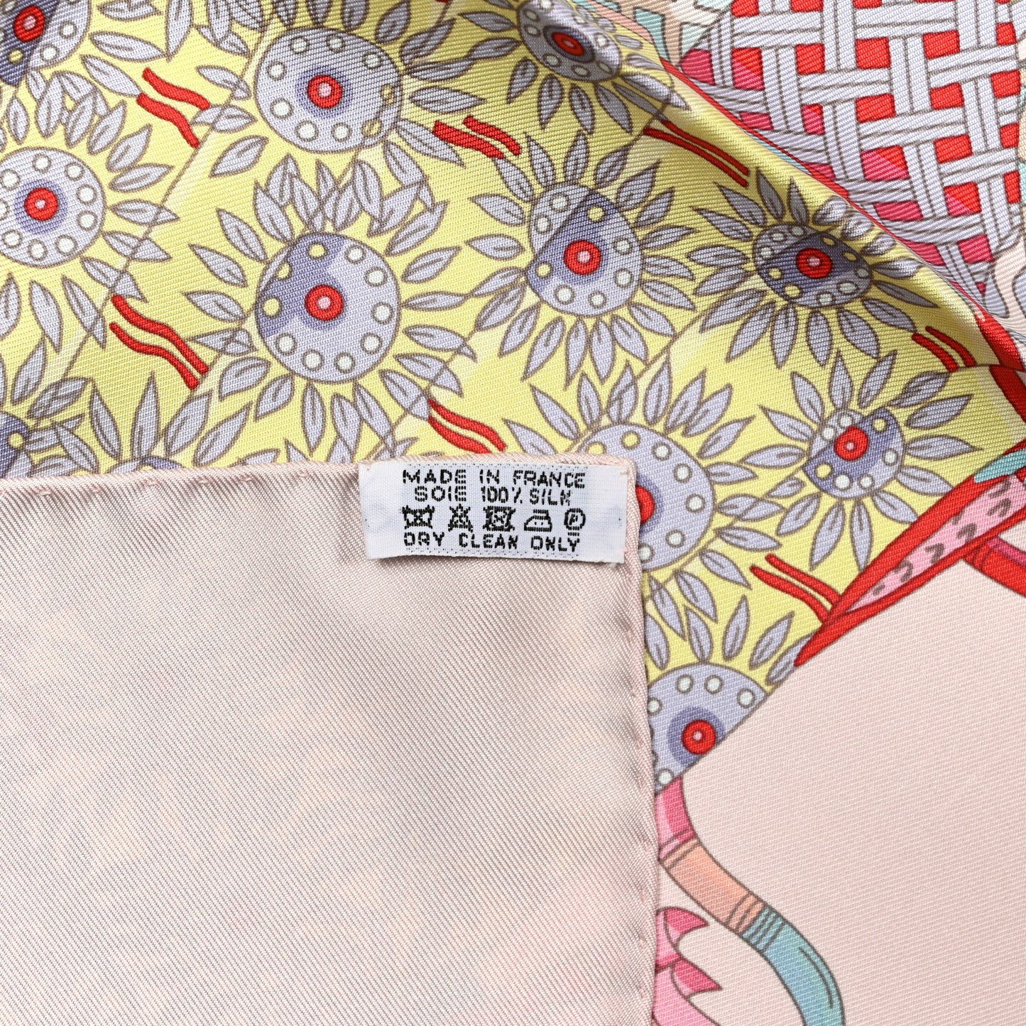 Silk Voyage En Etoffes Scarf 90 Rose Pale Saumon Jaune Pale