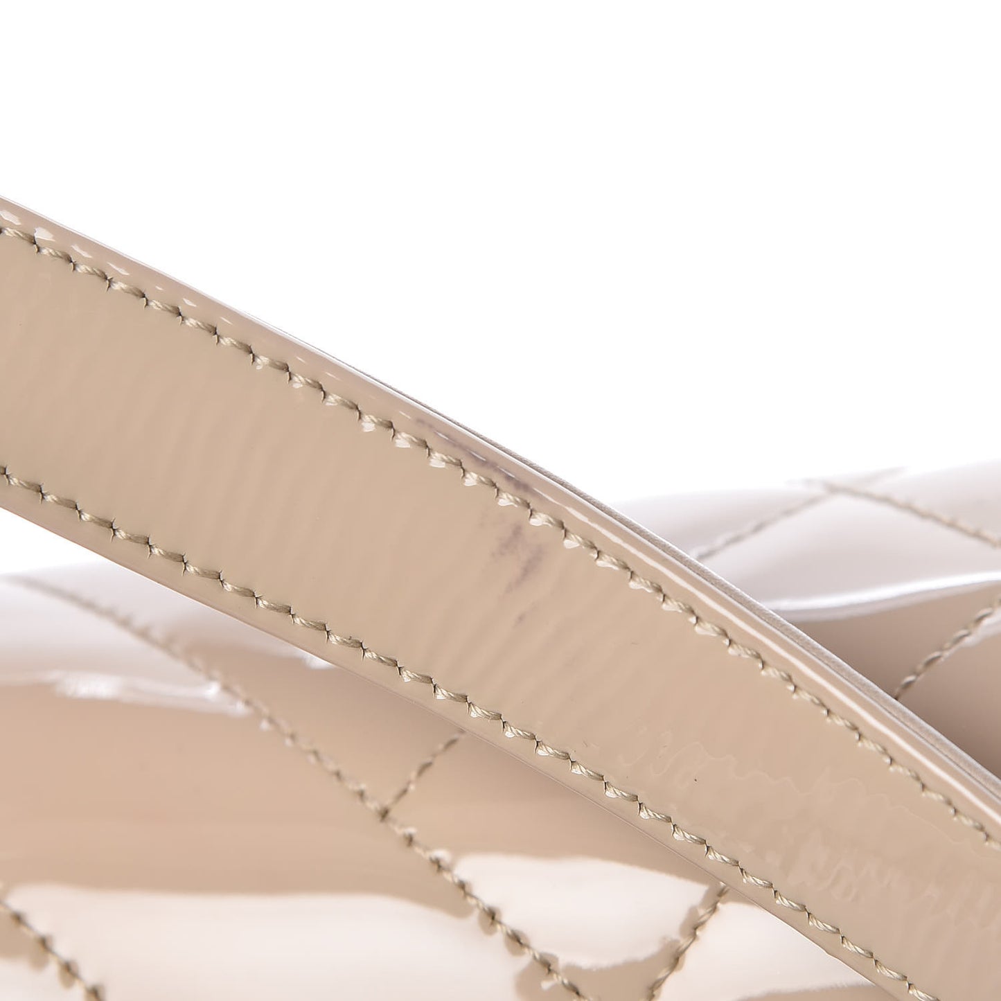 Patent Chevron Quilted New Medium Boy Flap Beige