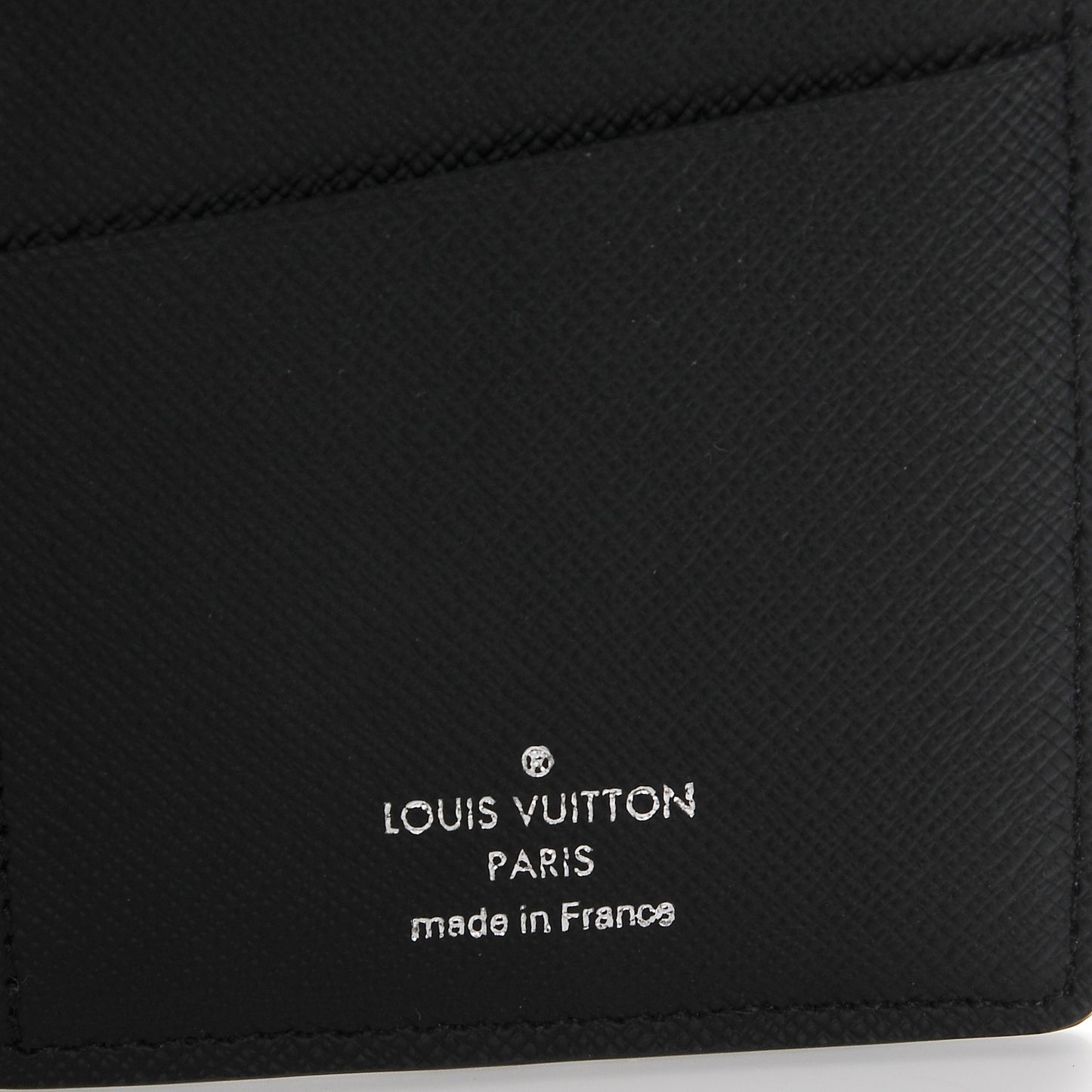 Damier Graphite Brazza Wallet