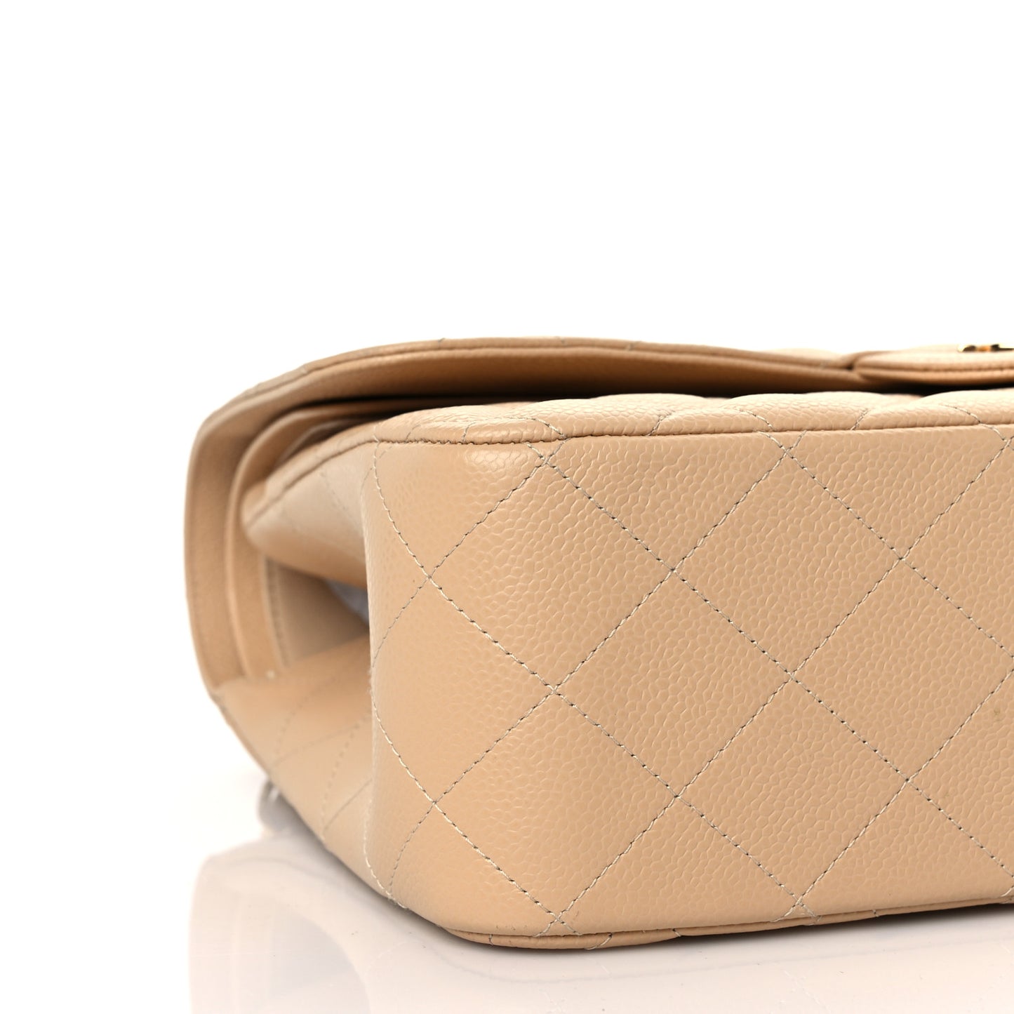 Caviar Quilted Jumbo Double Flap Beige Clair