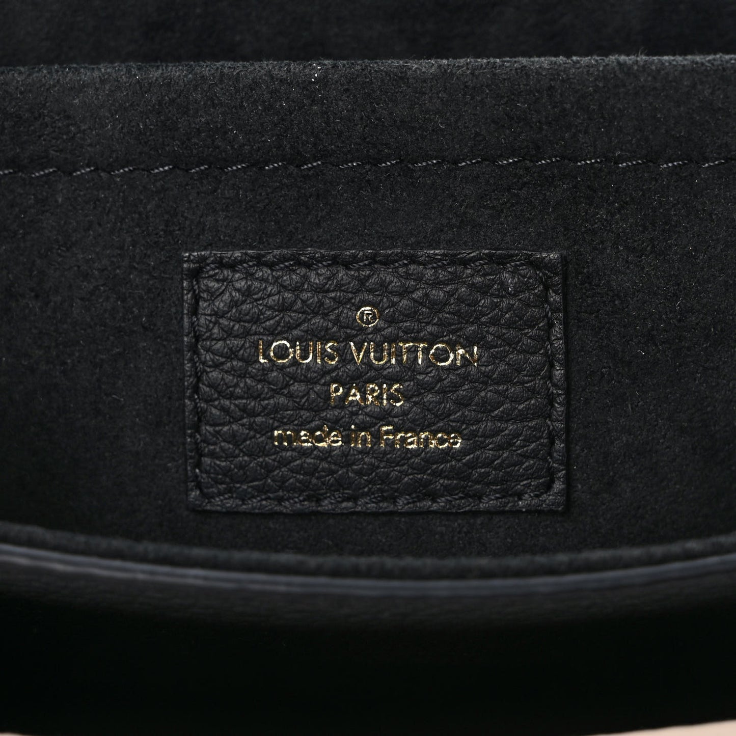 Grained Calfskin Lockme Tender Black