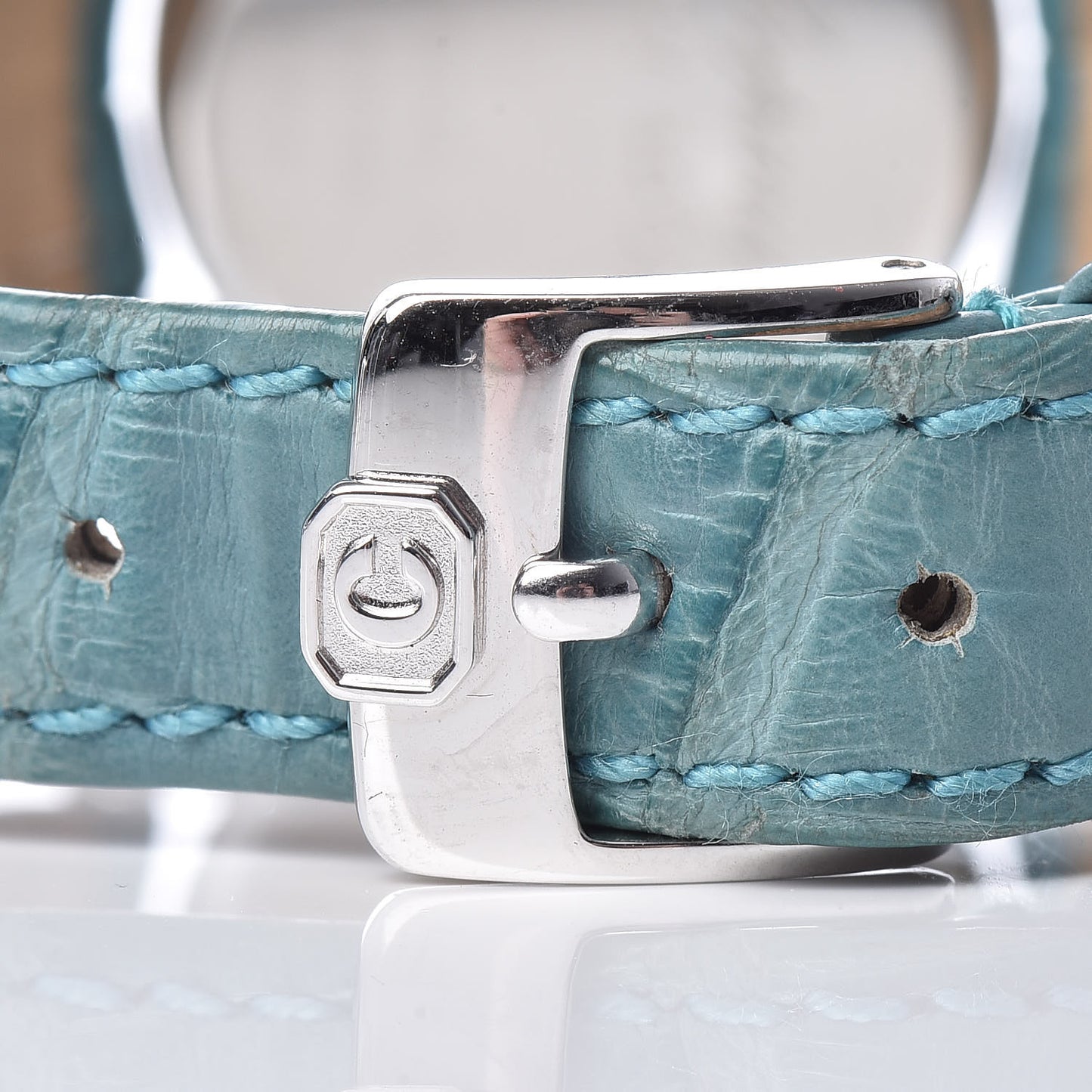 Stainless Steel Alligator Diamond Blue Sapphire Blue Mother of Pearl 26mm Happy Sport Star Quartz Watch