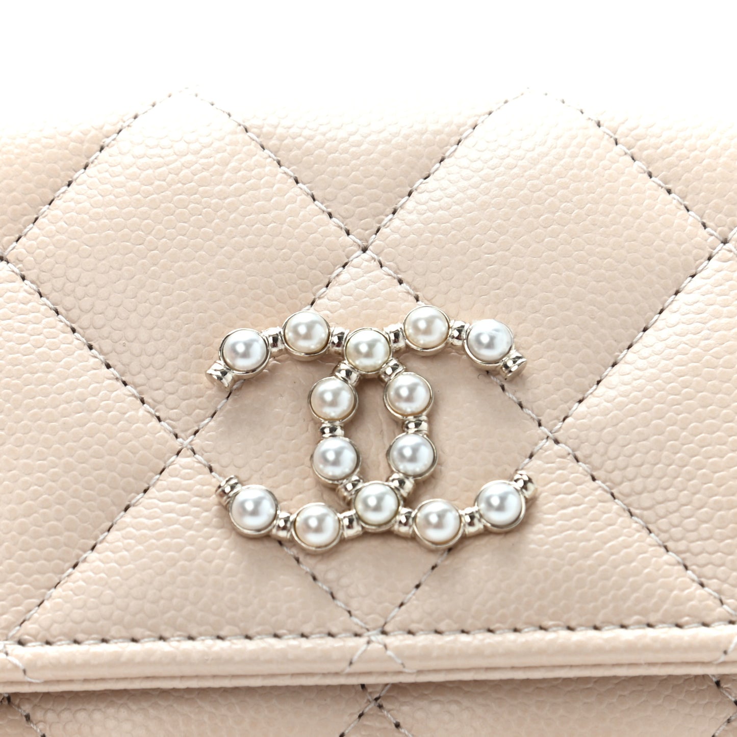 Caviar Pearl Quilted Coco Candy Wallet Beige