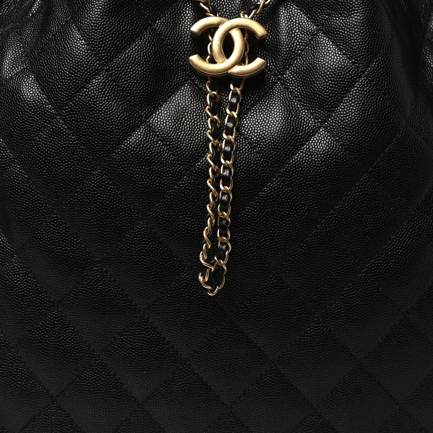 Caviar Quilted Medium Chanel 25 Handbag Black