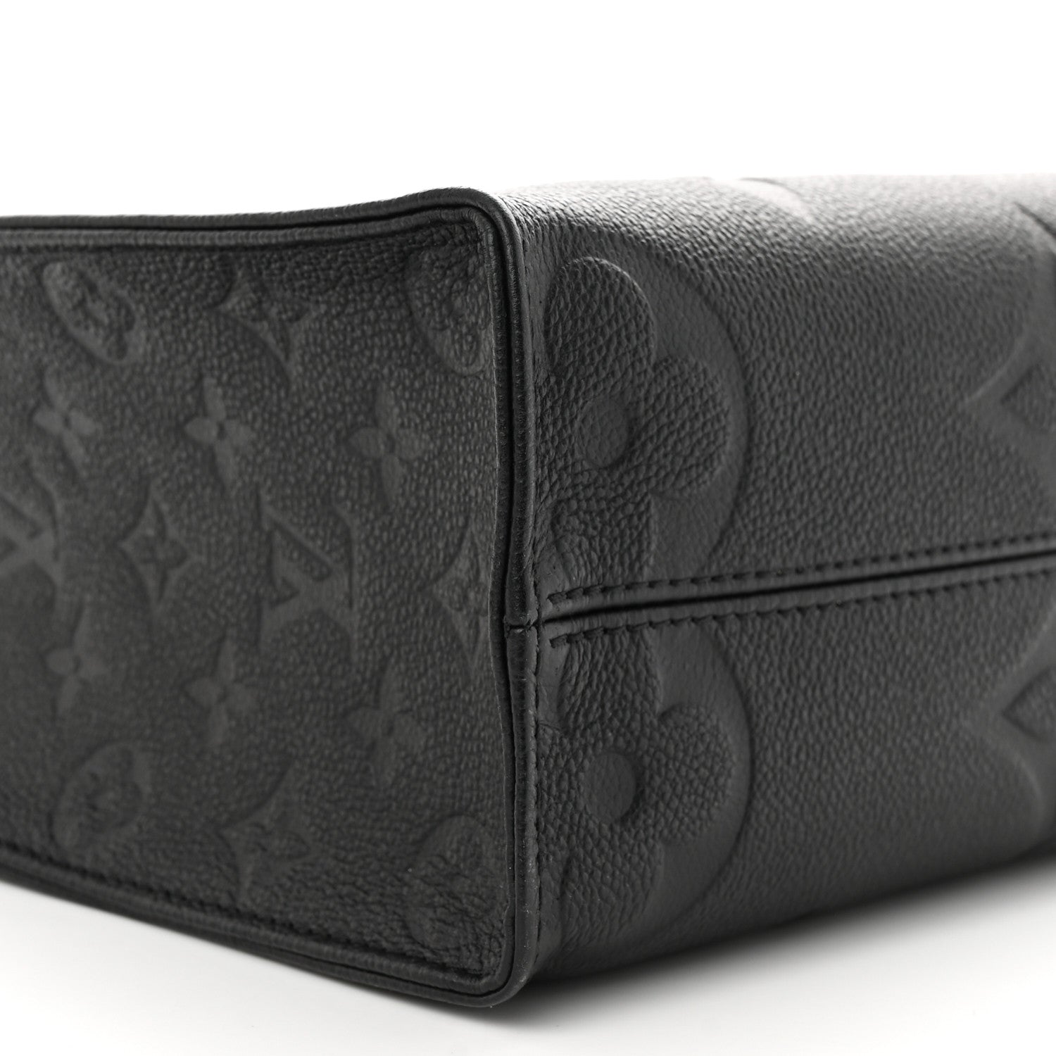Louis Vuitton Empreinte Monogram Giant Onthego PM Black 8 of 10