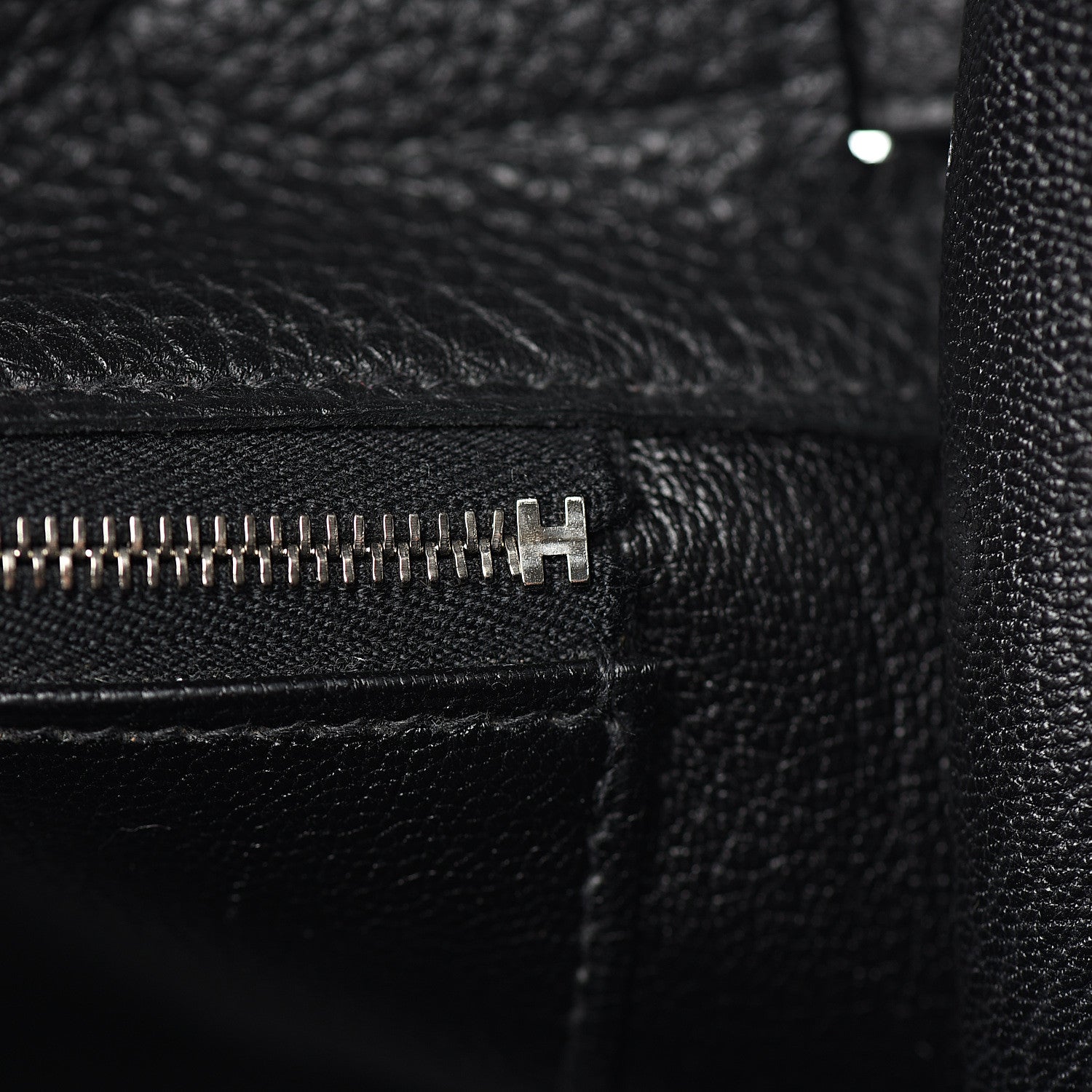 Hermes Taurillon Clemence Retourne Kelly 40 Black 12 of 34