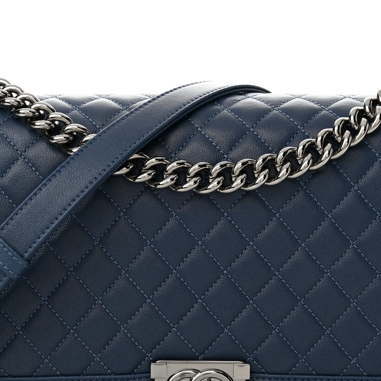 Caviar Quilted New Medium Boy Flap Blue