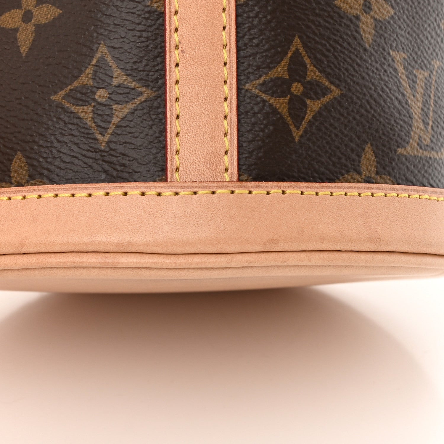 Louis Vuitton Monogram Duffle Bag 11 of 12