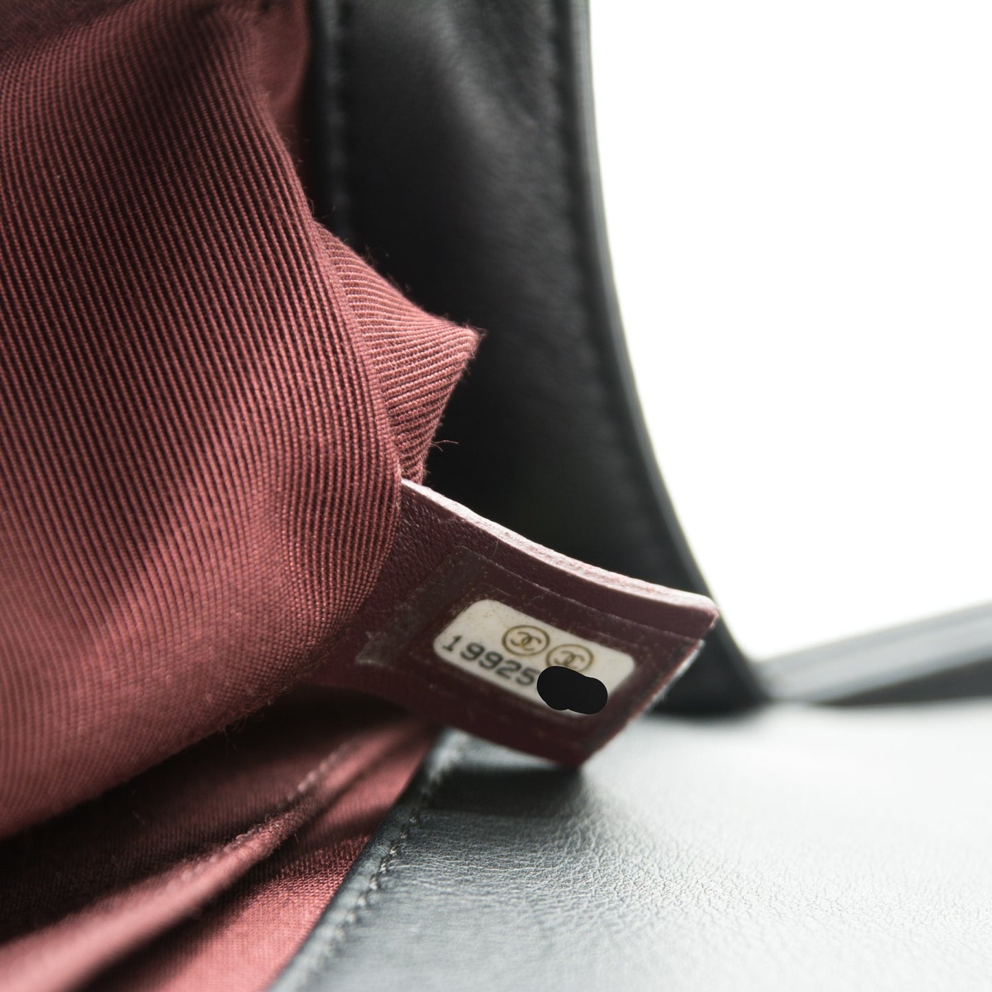 Calfskin Chevron Medium Boy Flap Black