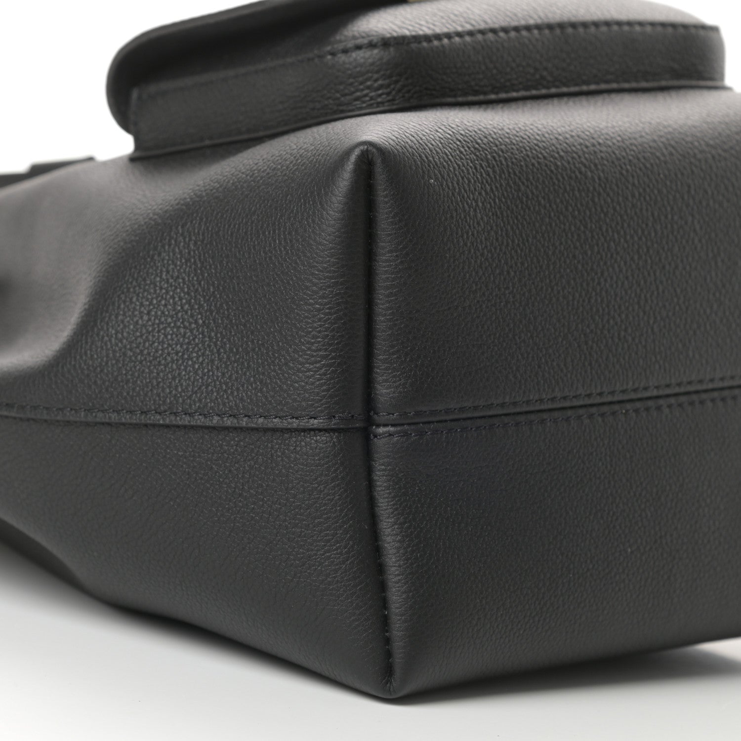 Louis Vuitton Calfskin Lockme Bucket MM Black 6 of 11