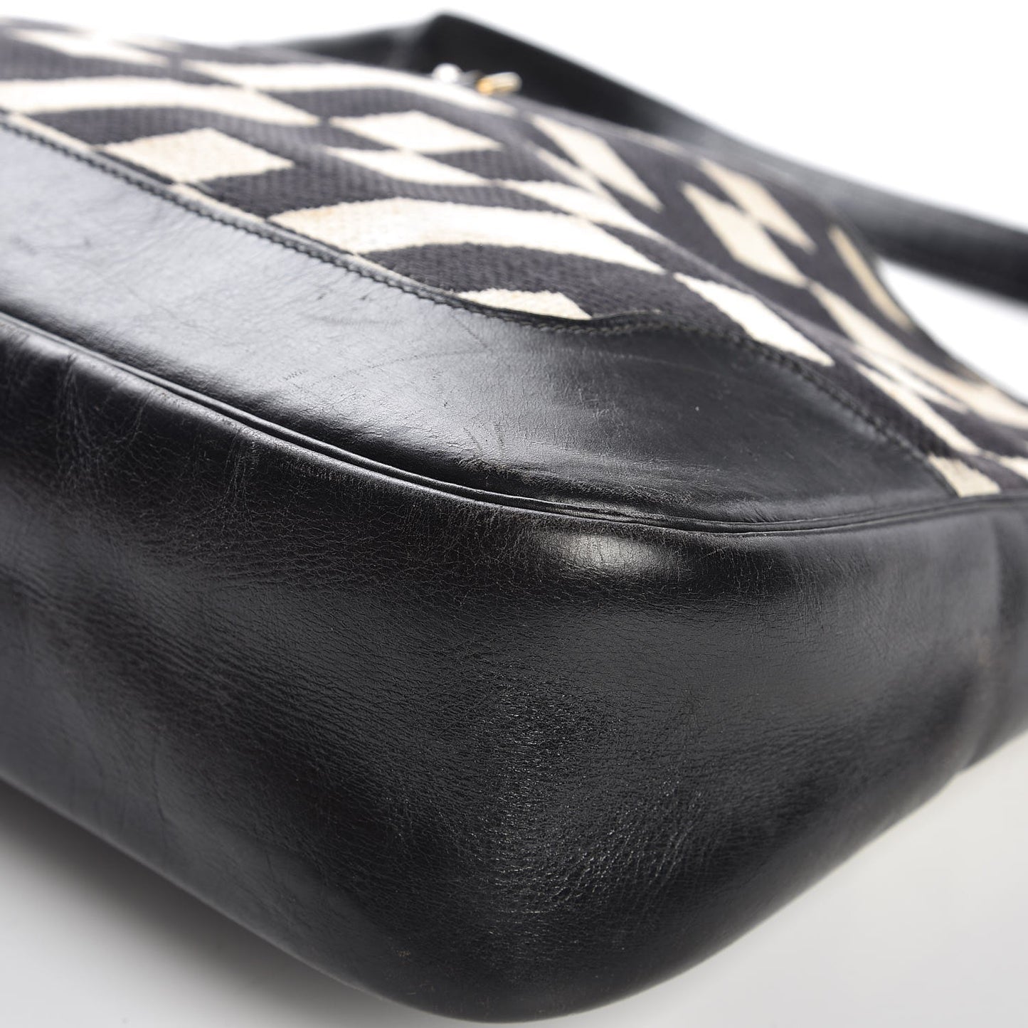 Toile Box Trim II 31 Black