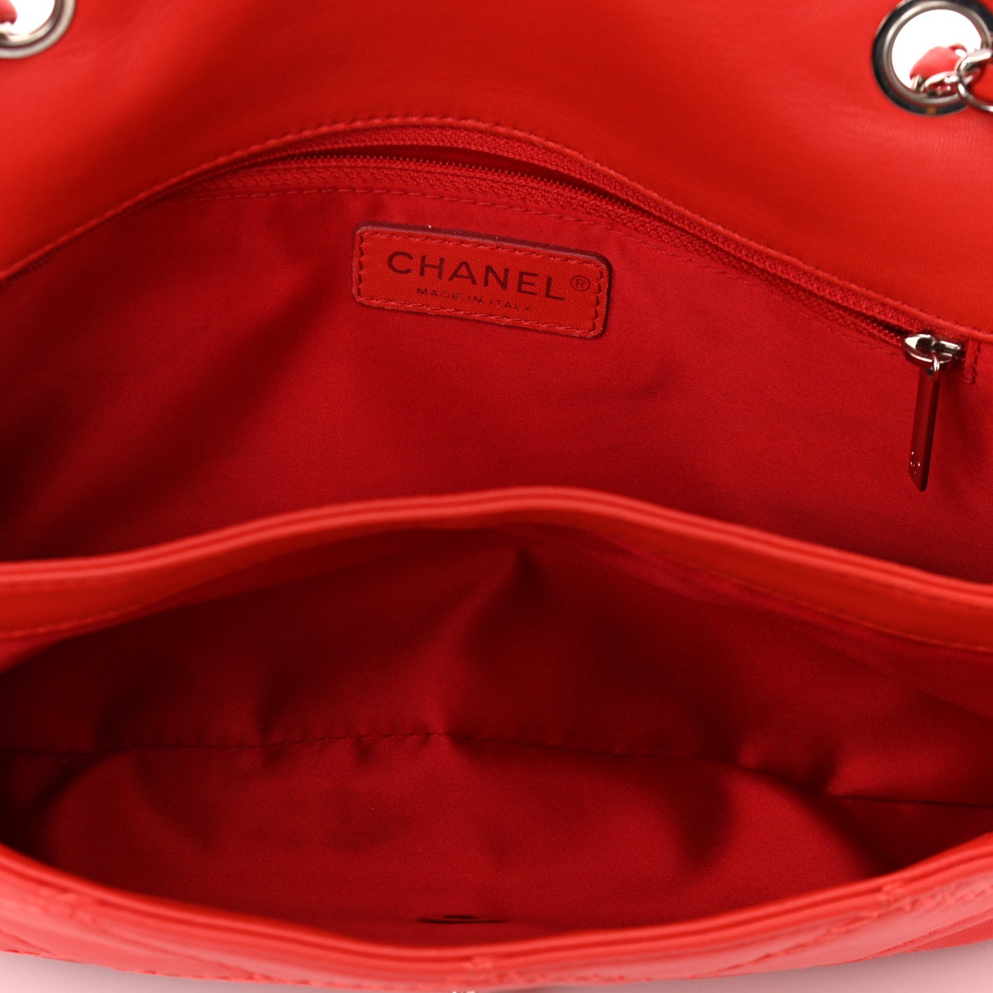 Calfskin Ultimate Stitch Flap Red