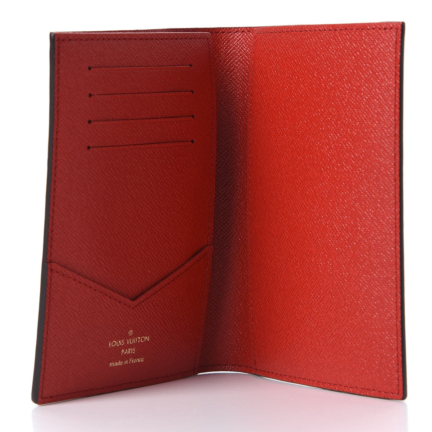 Monogram 2019 Christmas Animation Passport Cover Rouge