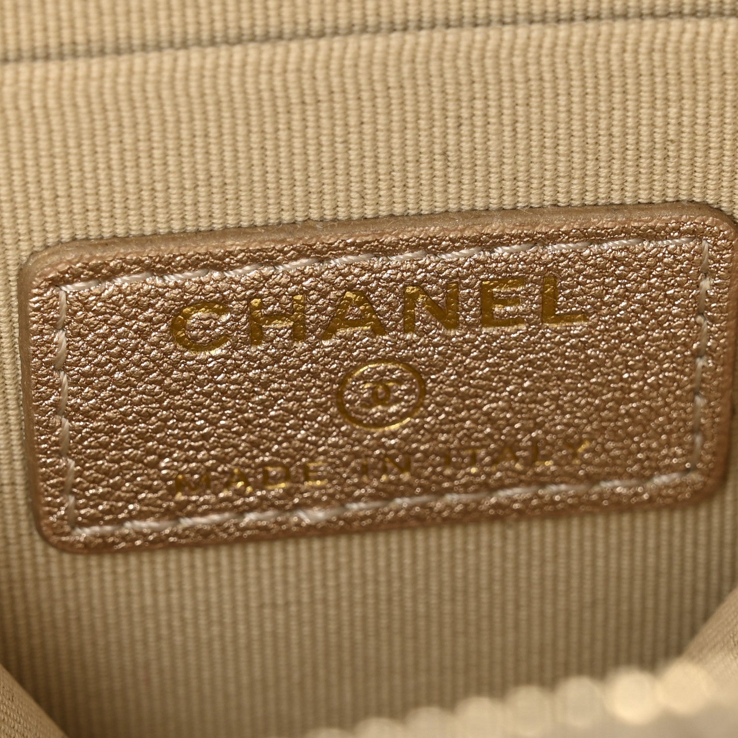 Chanel Metallic Lambskin Quilted Round Clip On Coin Purse Airpods Case Gold 7 of 8