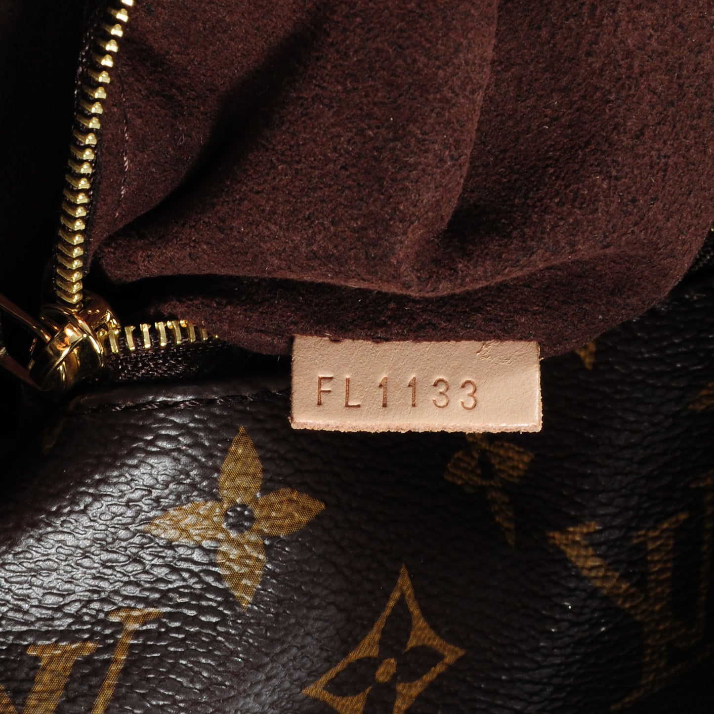 Monogram Metis