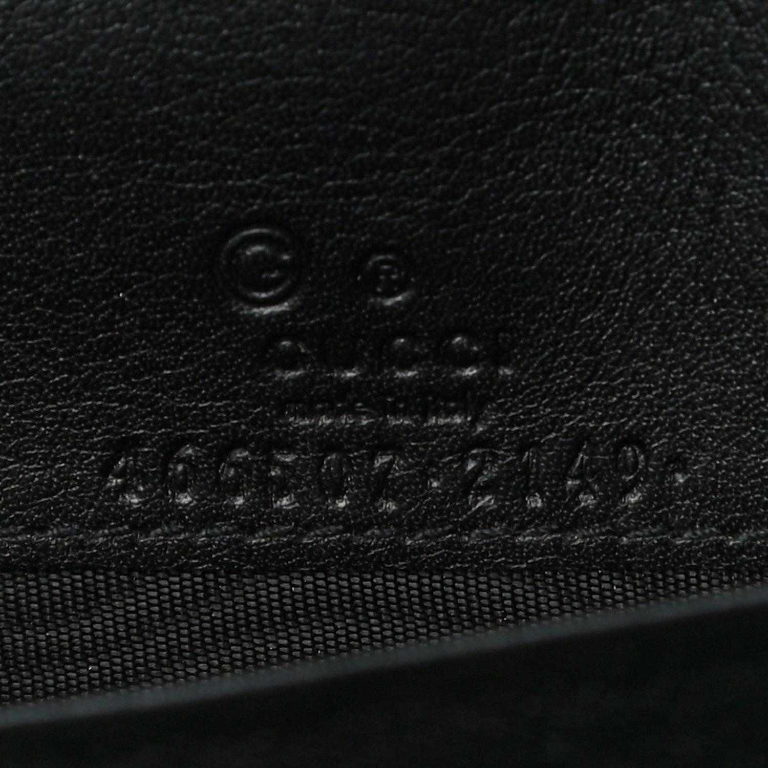 Gucci Microguccissima Crossbody Wallet Black 6 of 13
