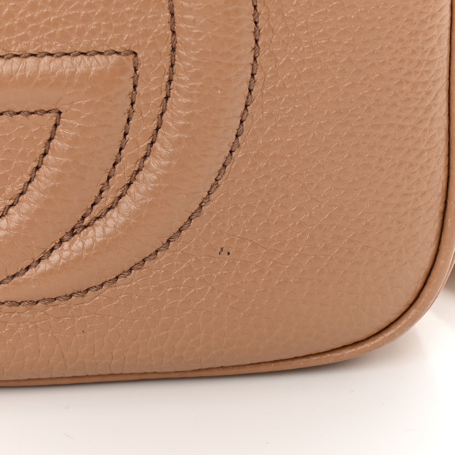 Gucci Pebbled Calfskin Small Soho Disco Bag Camelia 14 of 16
