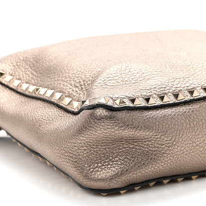 Valentino Garavani Metallic Pebbled Calfskin Large Rockstud Flip-Lock Messenger Bag Sasso 8 of 10