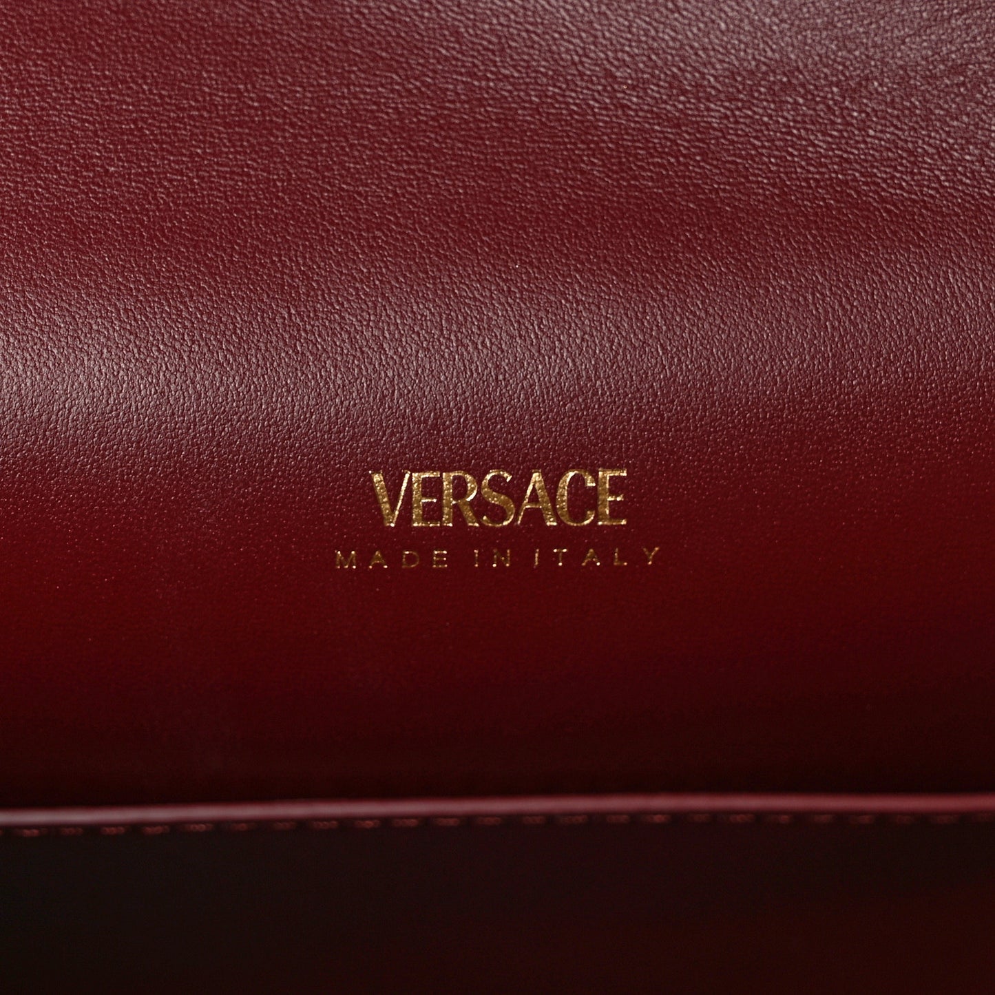 Calfskin Crocodile Embossed Small Medusa '95 Top Handle Bag Burgundy