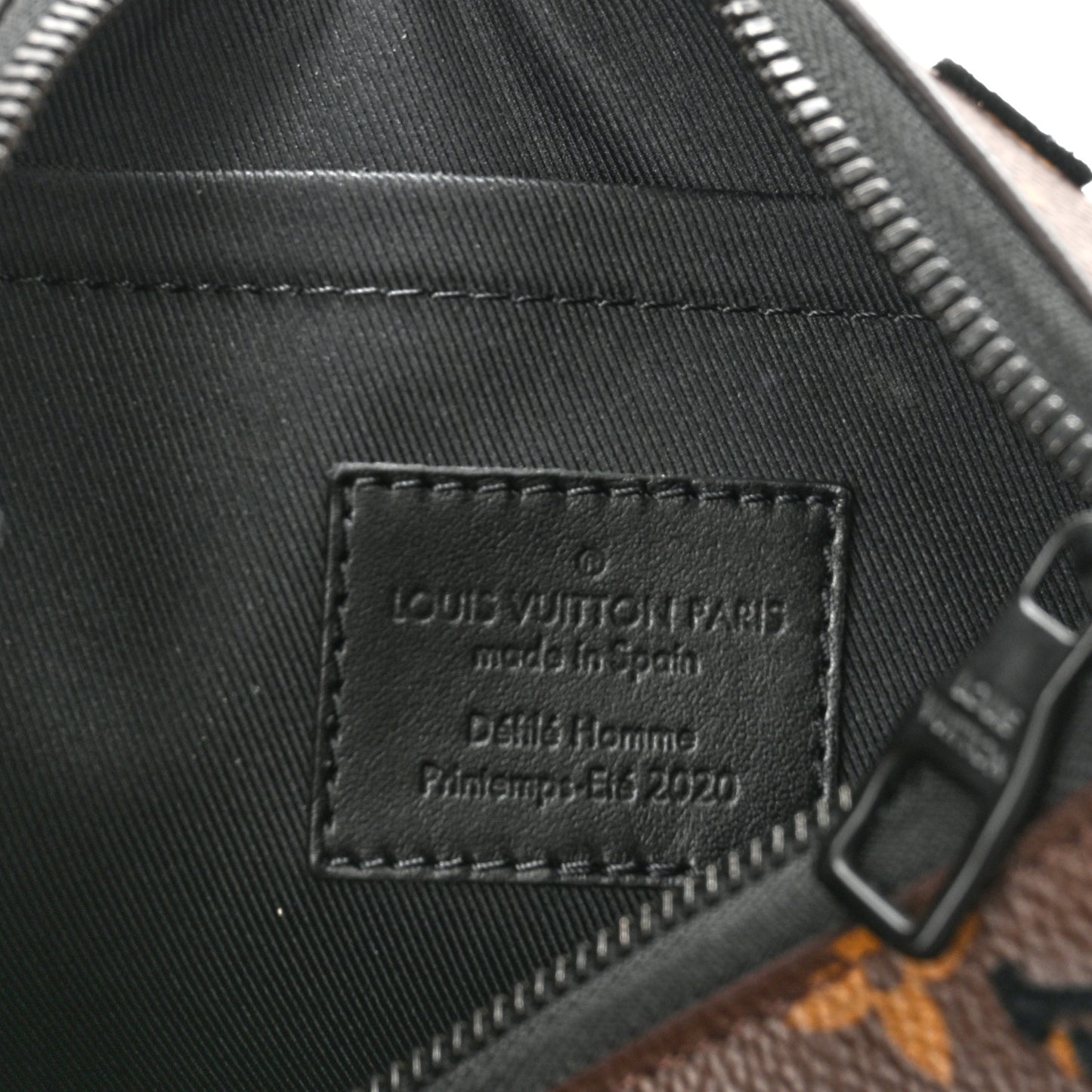 Monogram Tuffetage Triangle Messenger Black