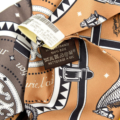 Hermes Silk Couvertures Et Tenues Maxi Twilly Slim Jaune D'Or Camel 3 of 3