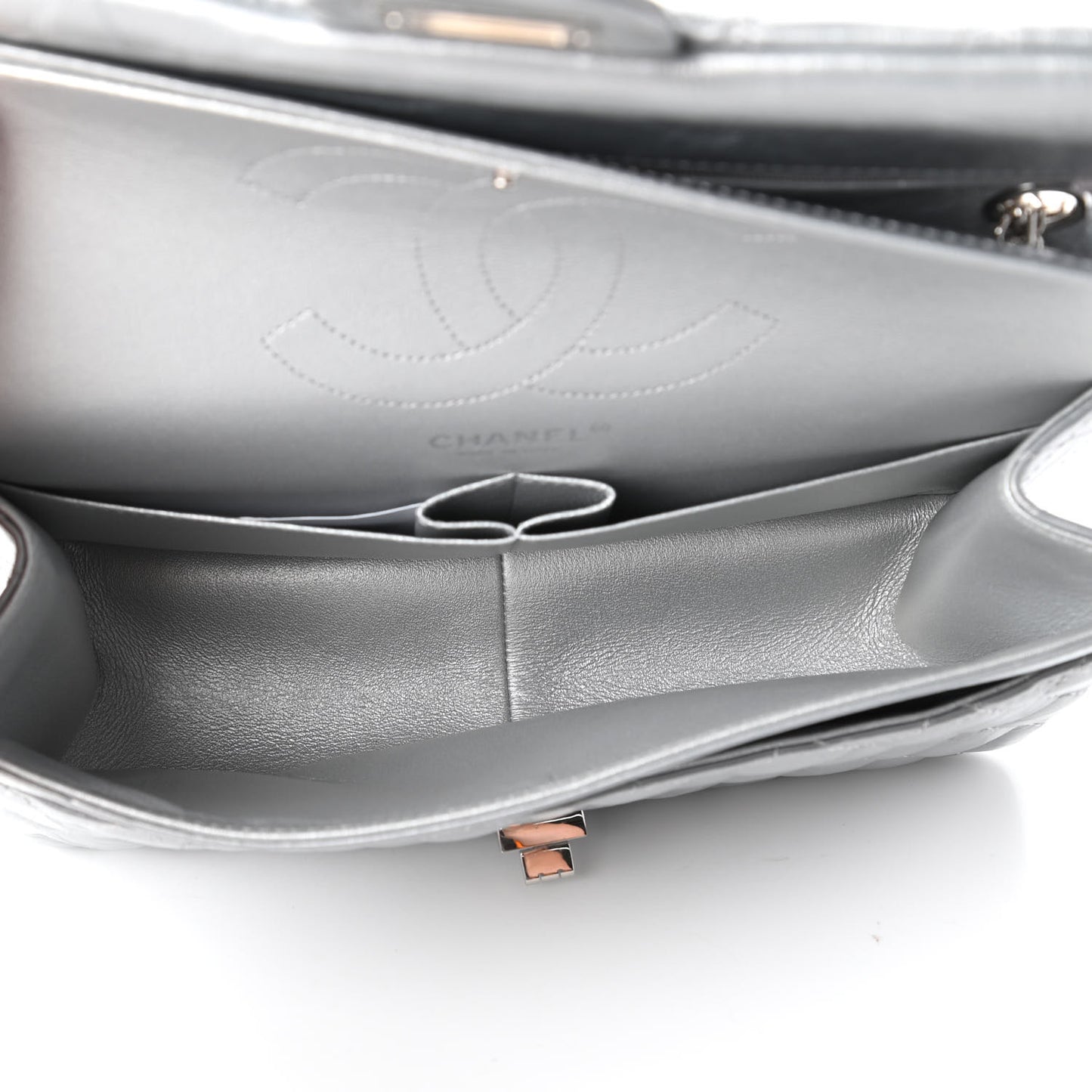 Metallic Aged Calfskin 2.55 Reissue 225 Flap Silver