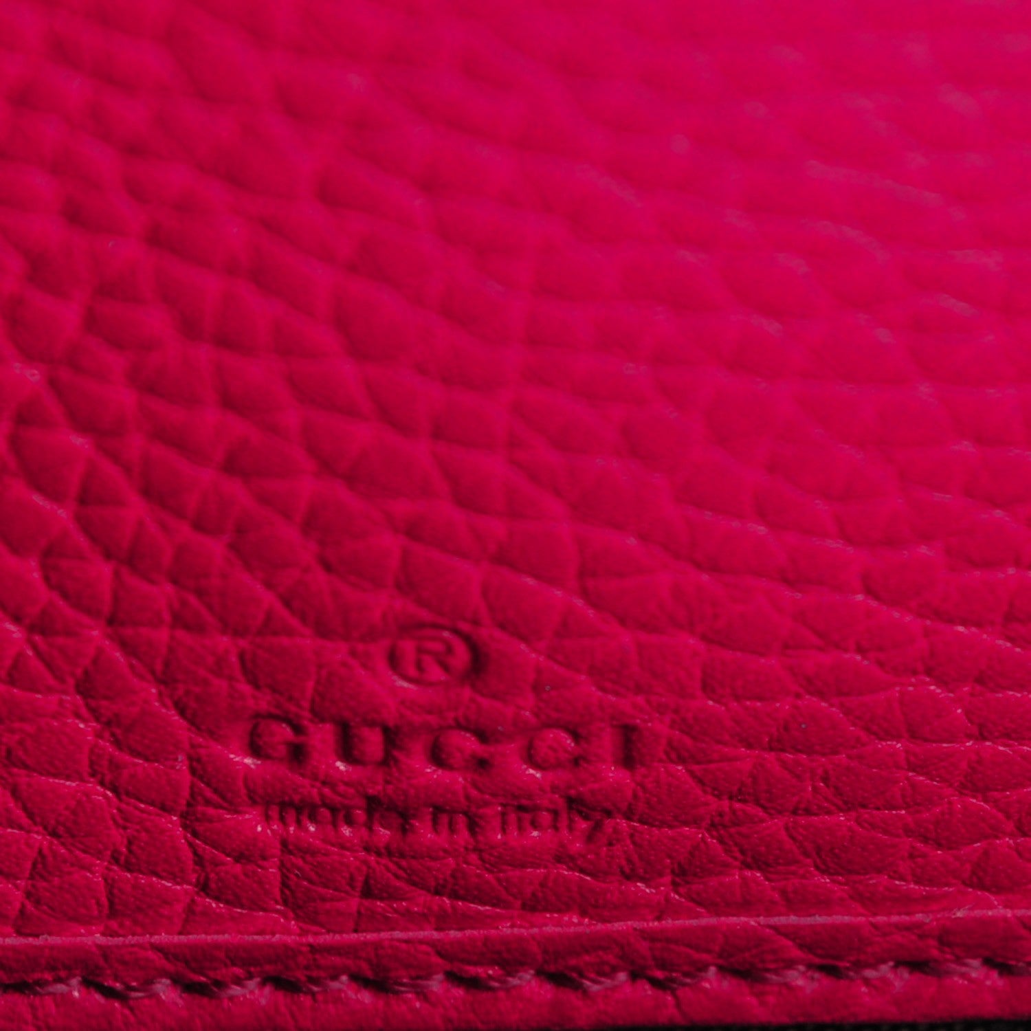 Gucci Pebbled Calfskin Soho Zip Around Wallet Bright Bougainvillea 6 of 7