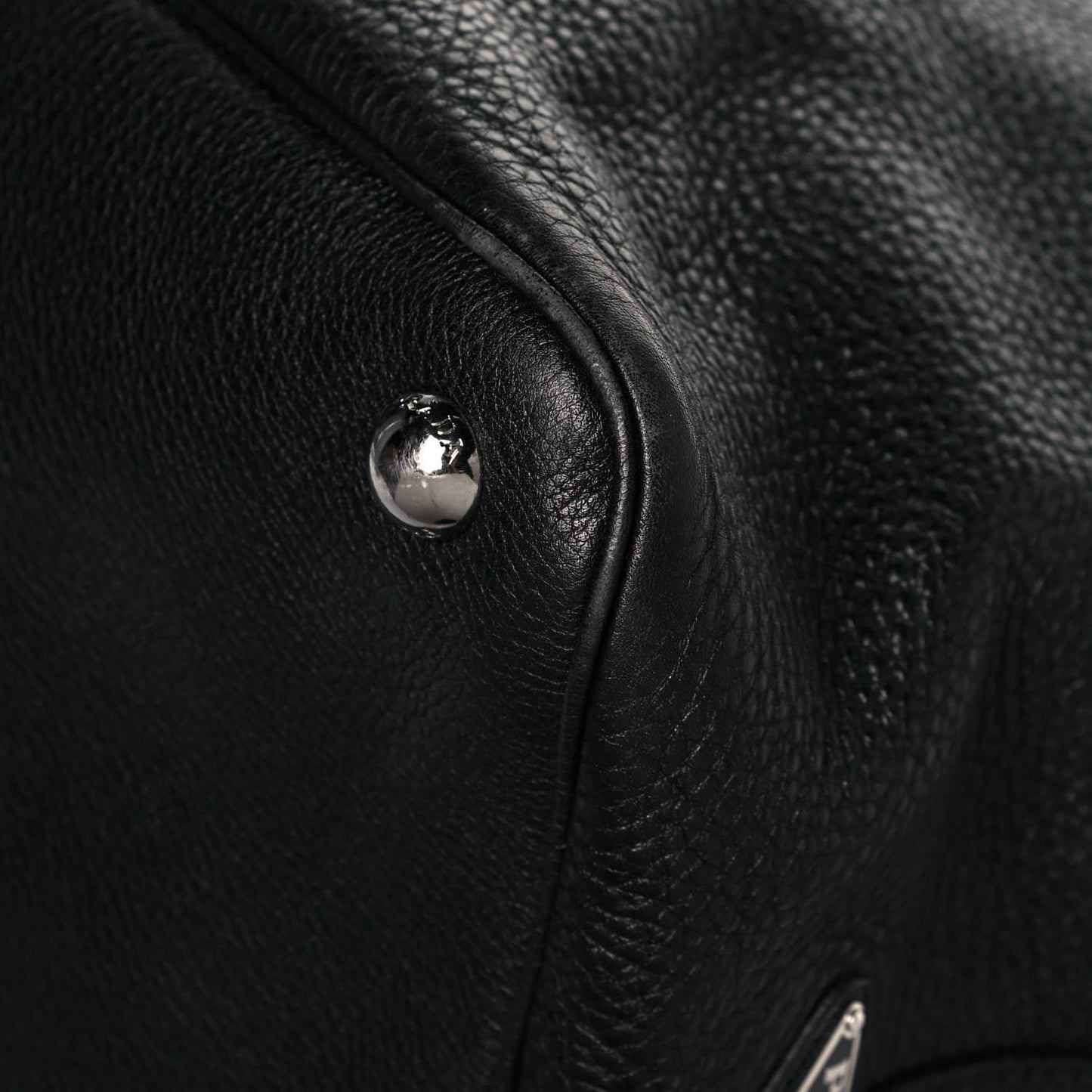 Vitello Daino Tote Black