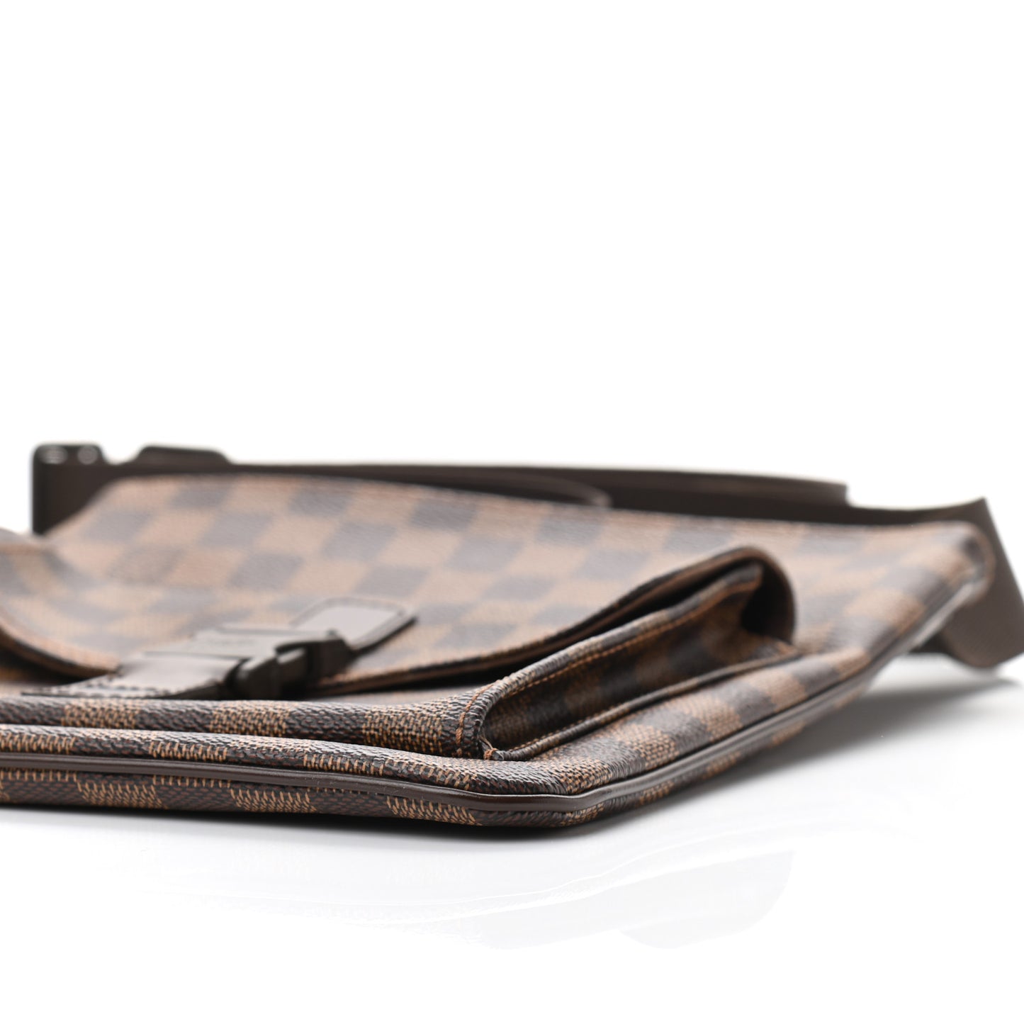 Damier Ebene Pochette Melville