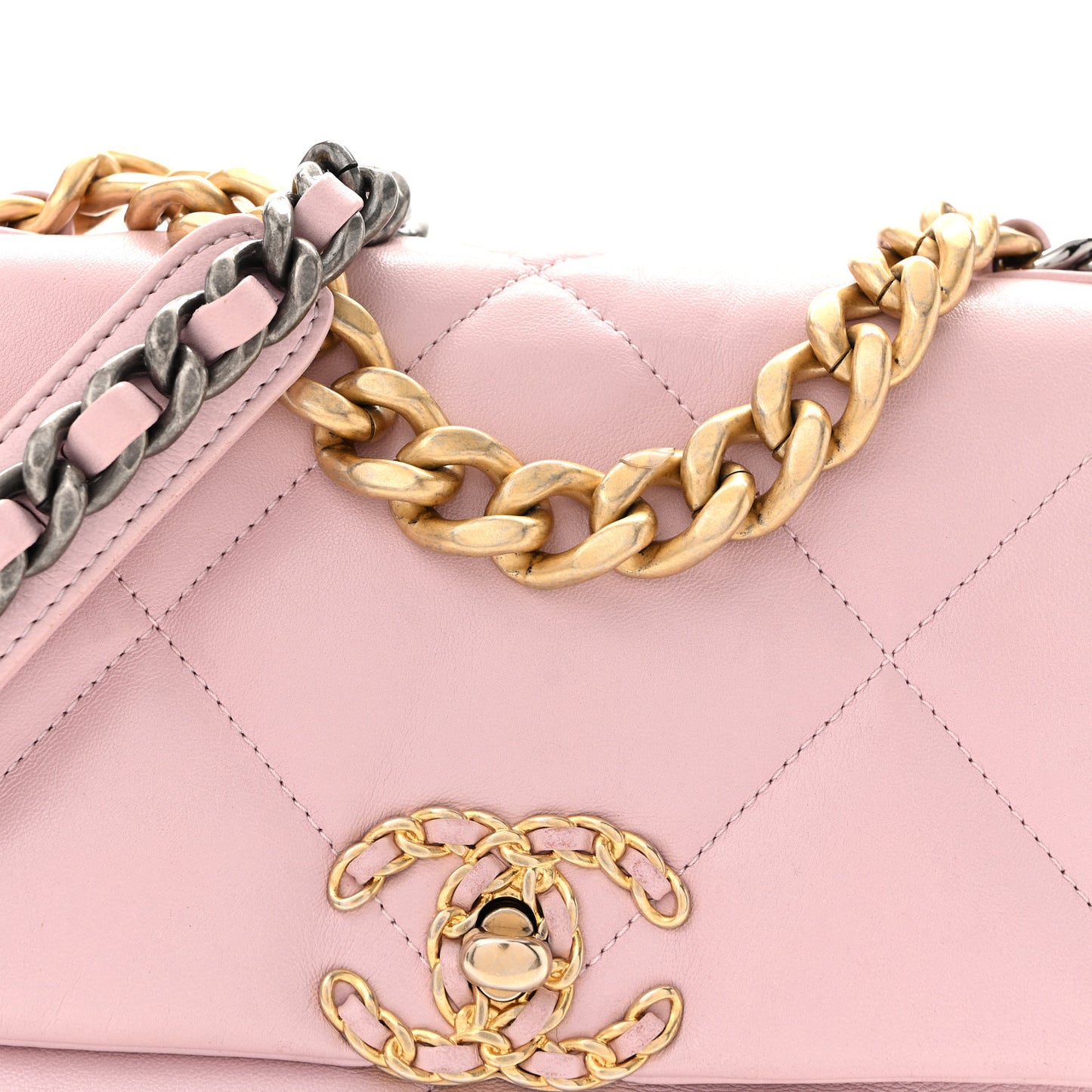 Lambskin Quilted Medium Chanel 19 Flap Light Pink