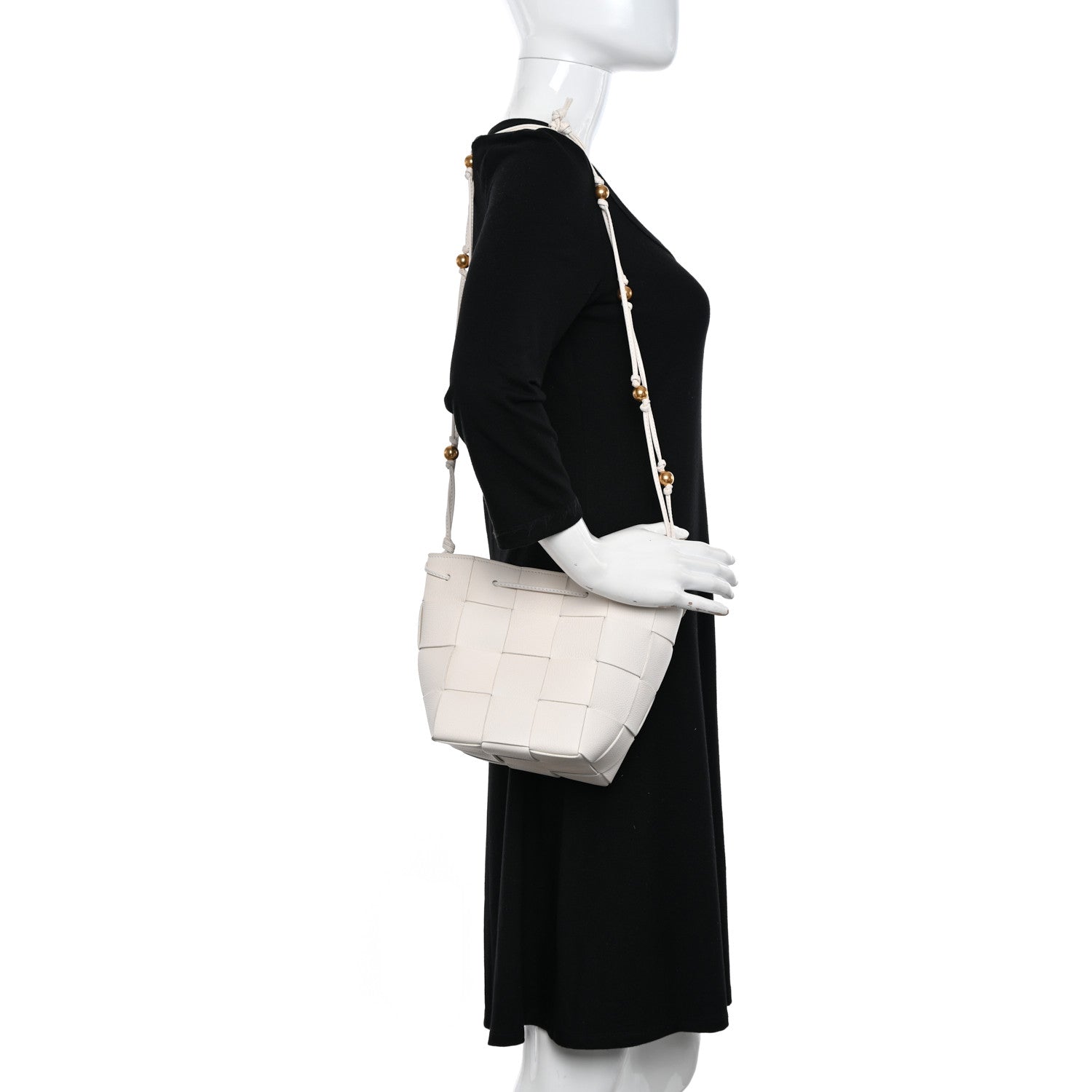 Bottega Veneta Lambskin Maxi Intrecciato Small Cassette Crossbody Bucket Bag White 2 of 9