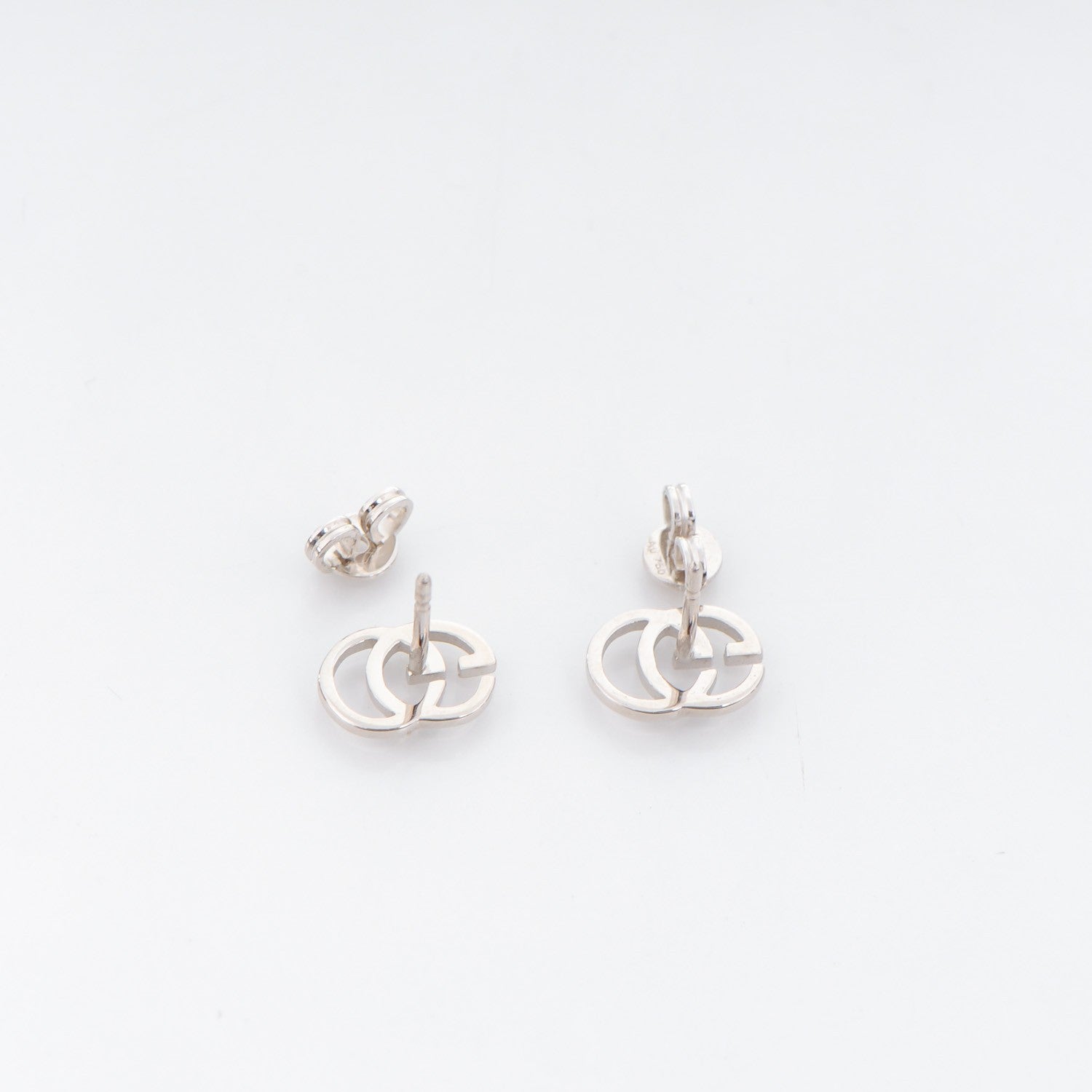 Gucci 18K White Gold GG Tissue Stud Earrings 3 of 6