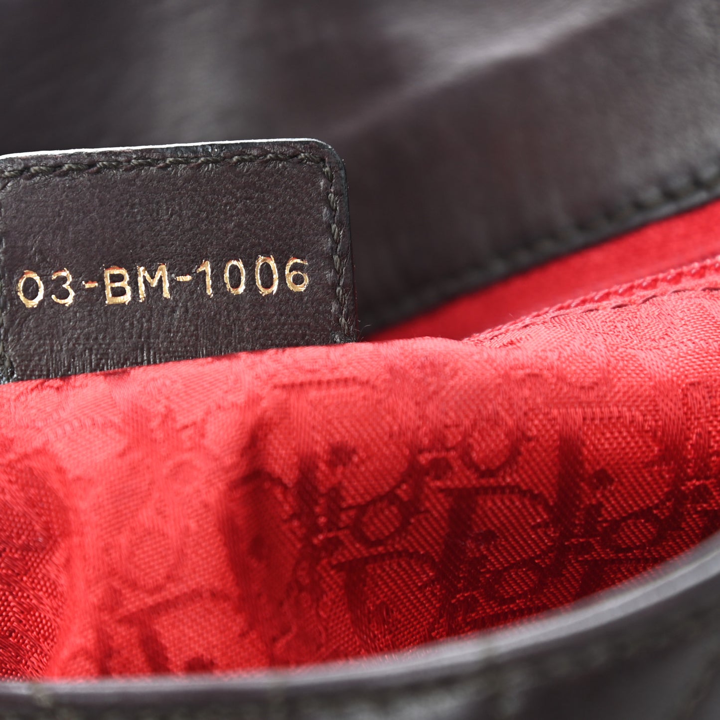 Lambskin Cannage Shoulder Bag Dark Brown
