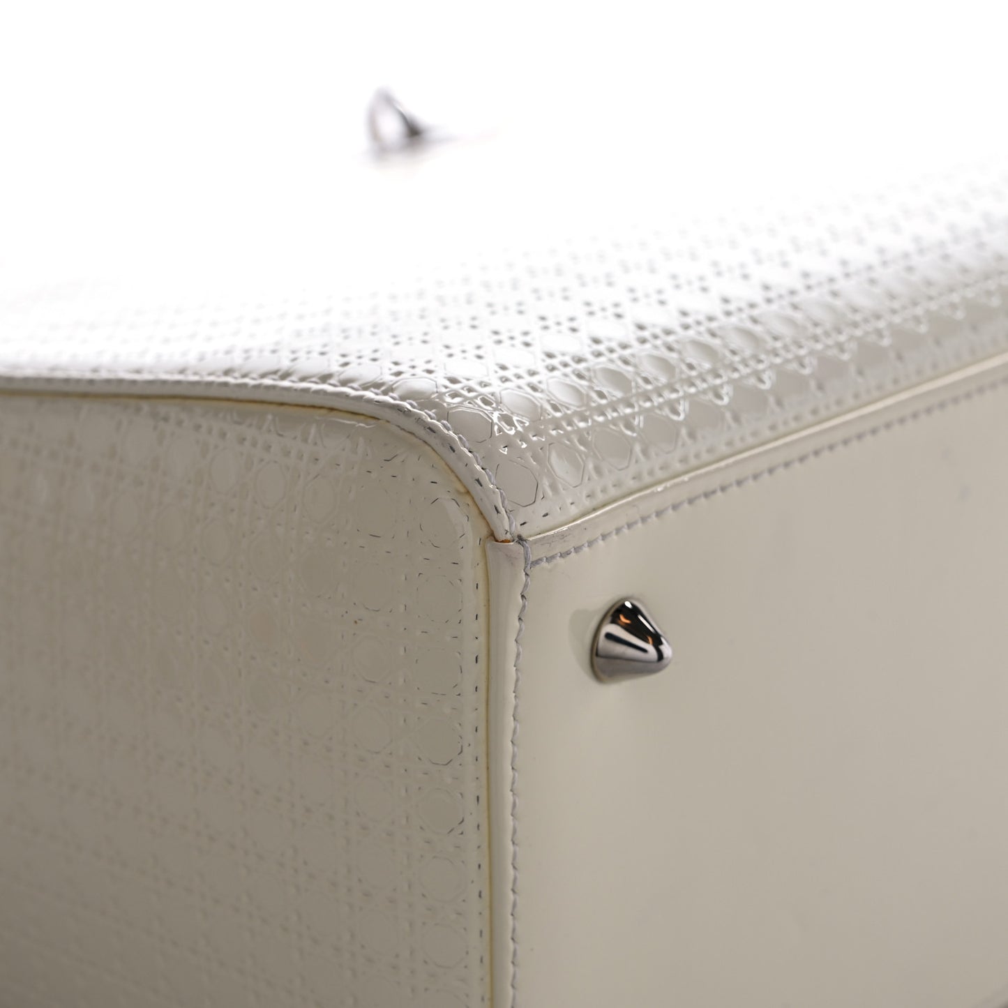 Patent Micro-Cannage Medium Lady Dior White