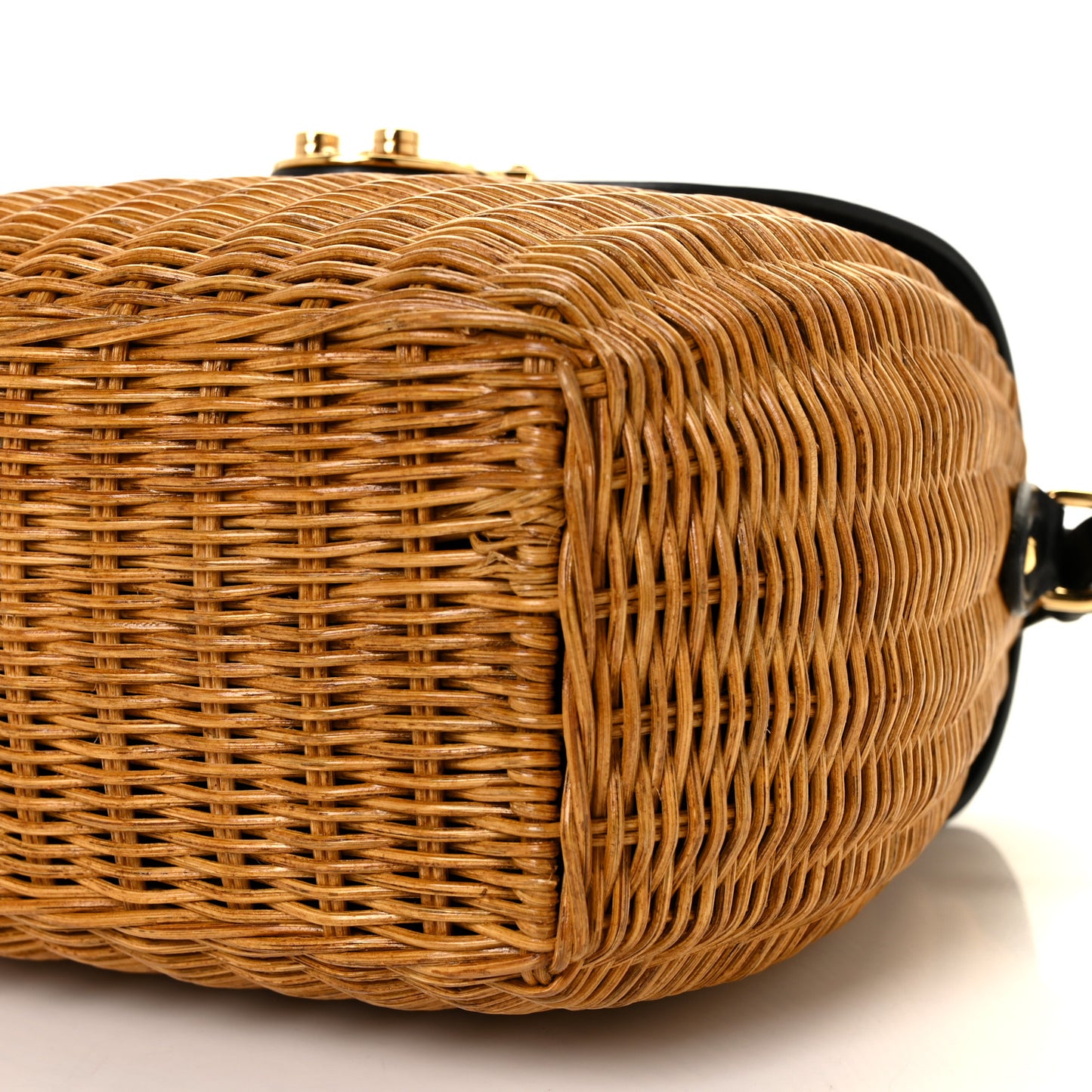 City Calfskin Wicker Midollino Bag Black