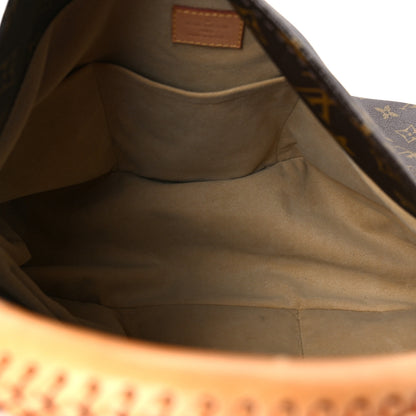 Louis Vuitton Monogram Artsy MM 5 of 8