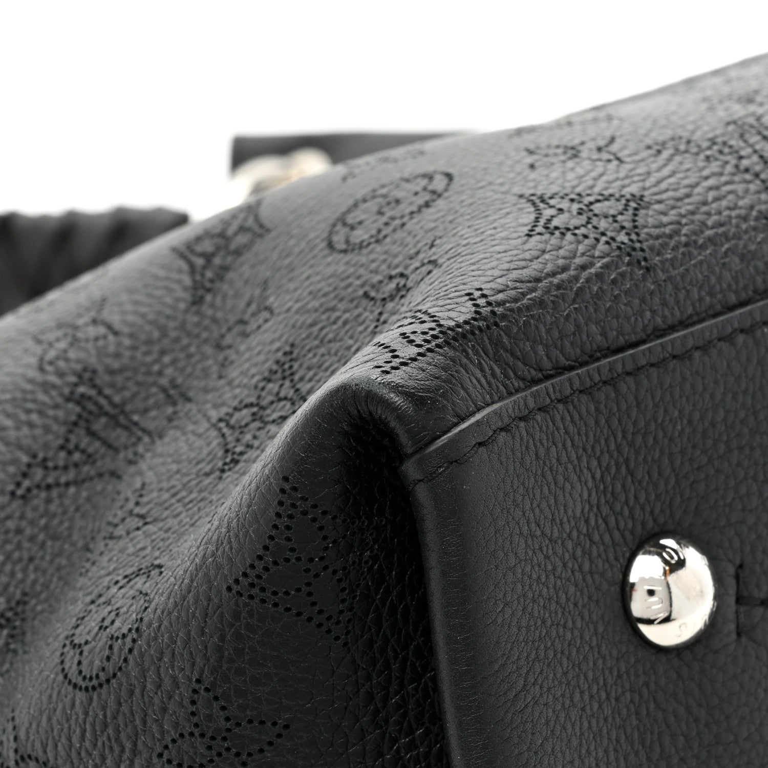 Louis Vuitton Mahina Carmel Hobo Black 9 of 10