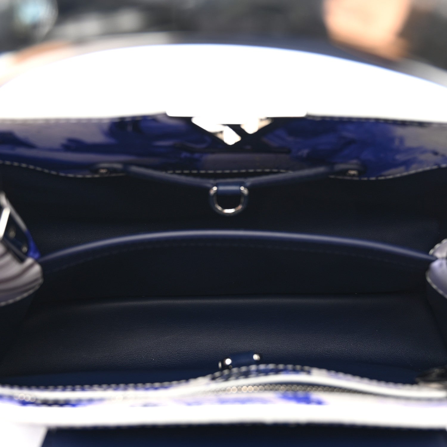 Louis Vuitton Taurillon Donna Huanca Capucines MM Blue 5 of 11