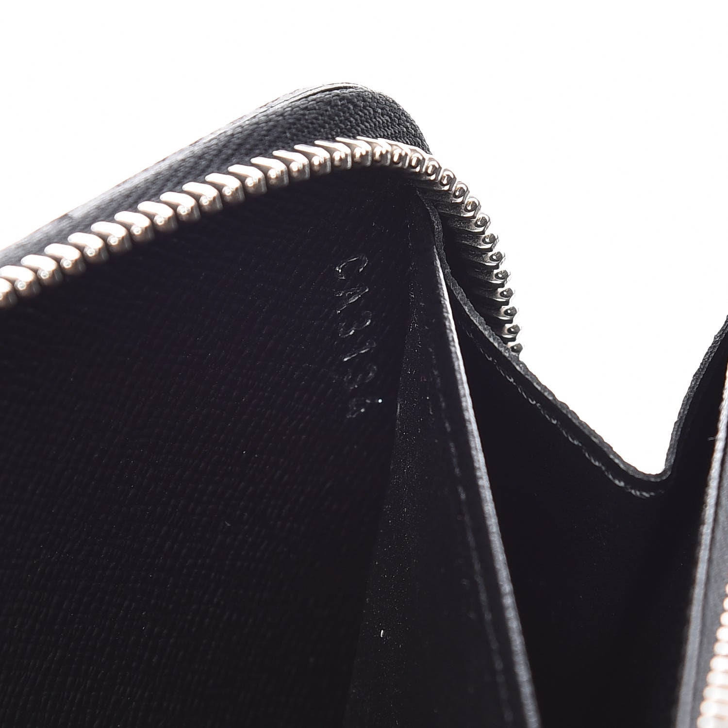 Louis Vuitton Epi Electric Zippy Wallet Black 7 of 10
