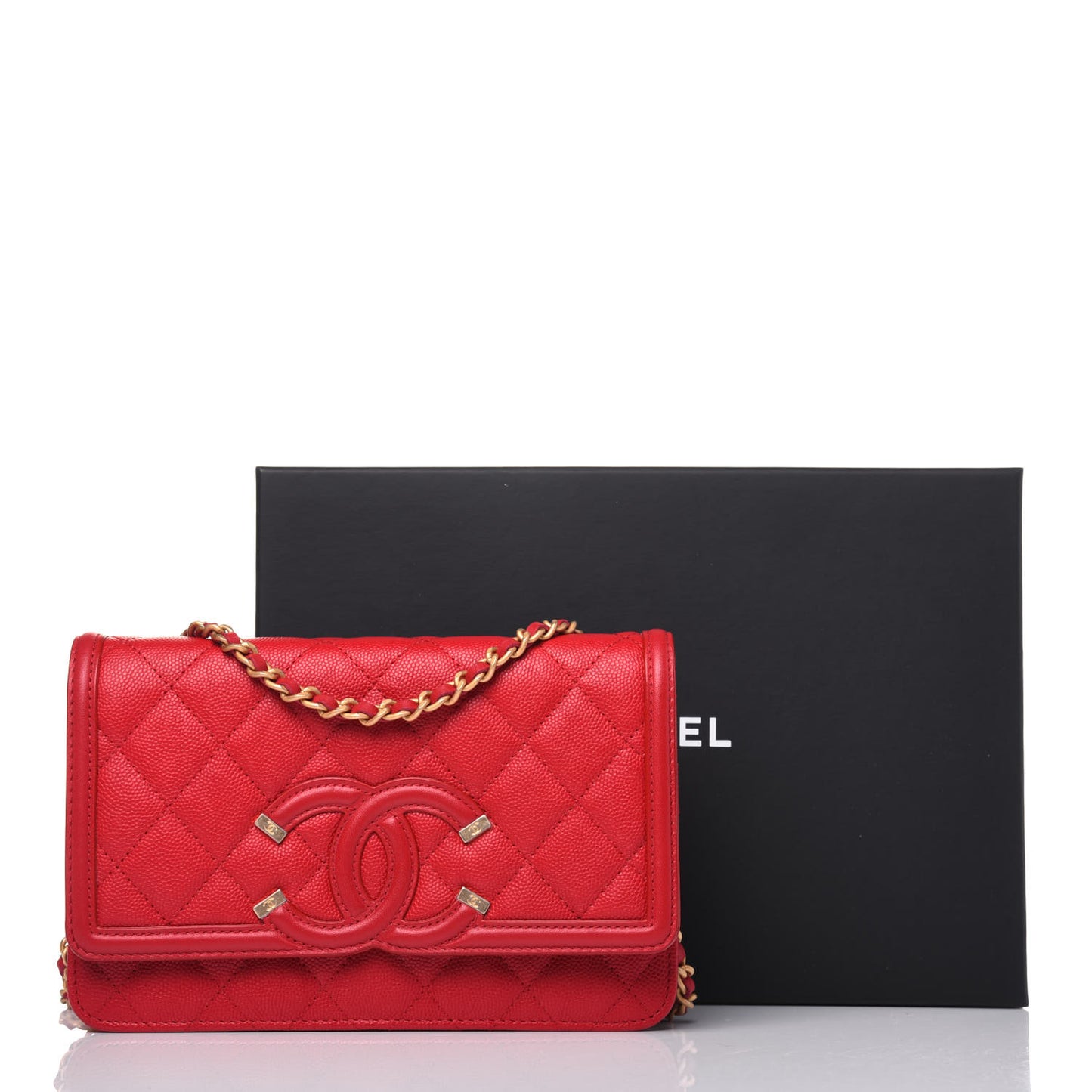 Caviar Quilted CC Filigree Wallet On Chain WOC Red