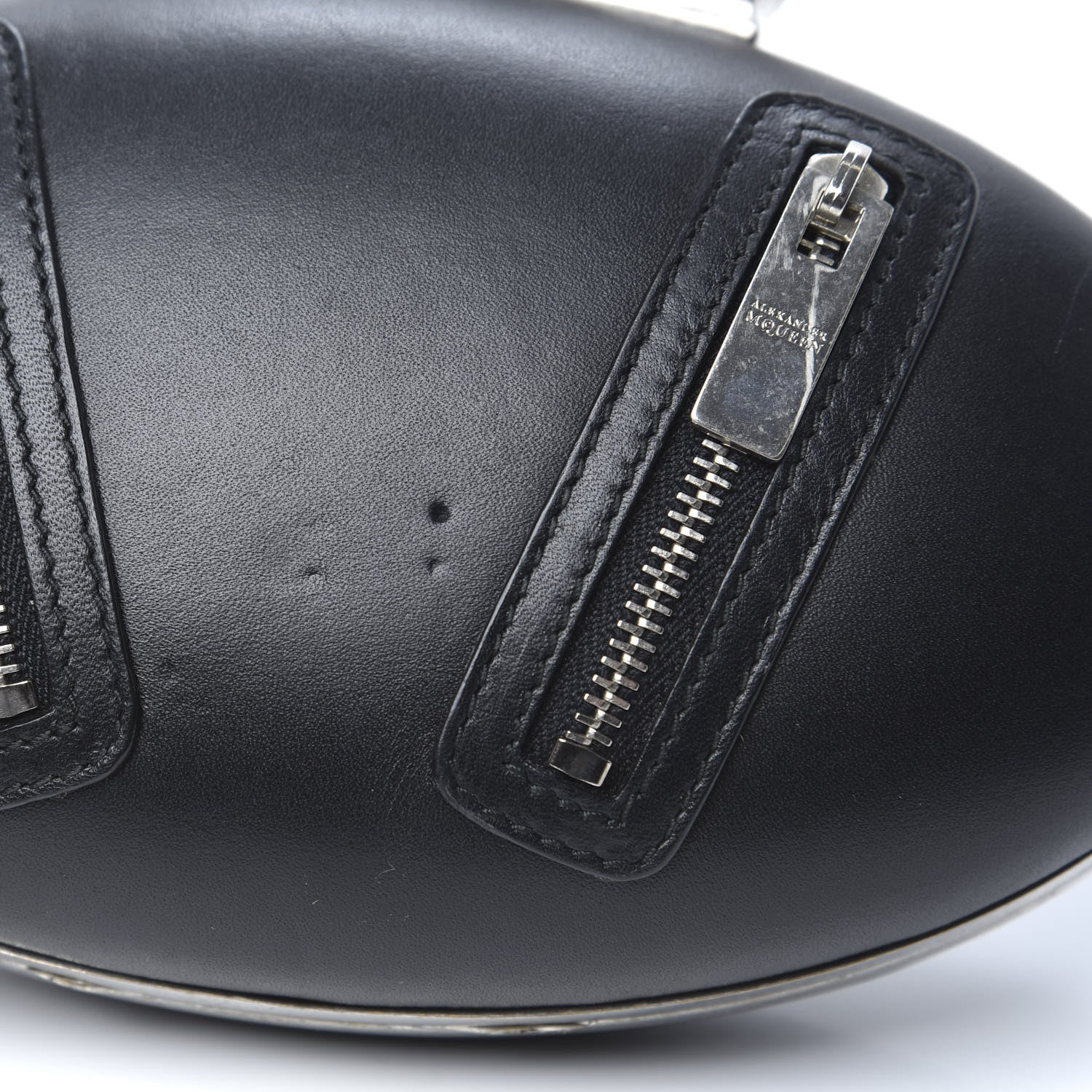 Alexander McQueen Nappa Skull Knuckle Oval Box Clutch Black 9 of 11