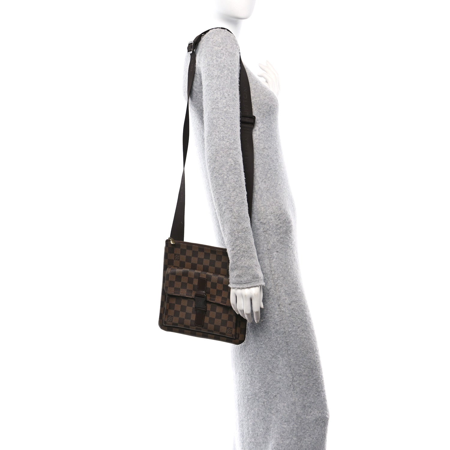 Louis Vuitton Damier Ebene Pochette Melville 2 of 9