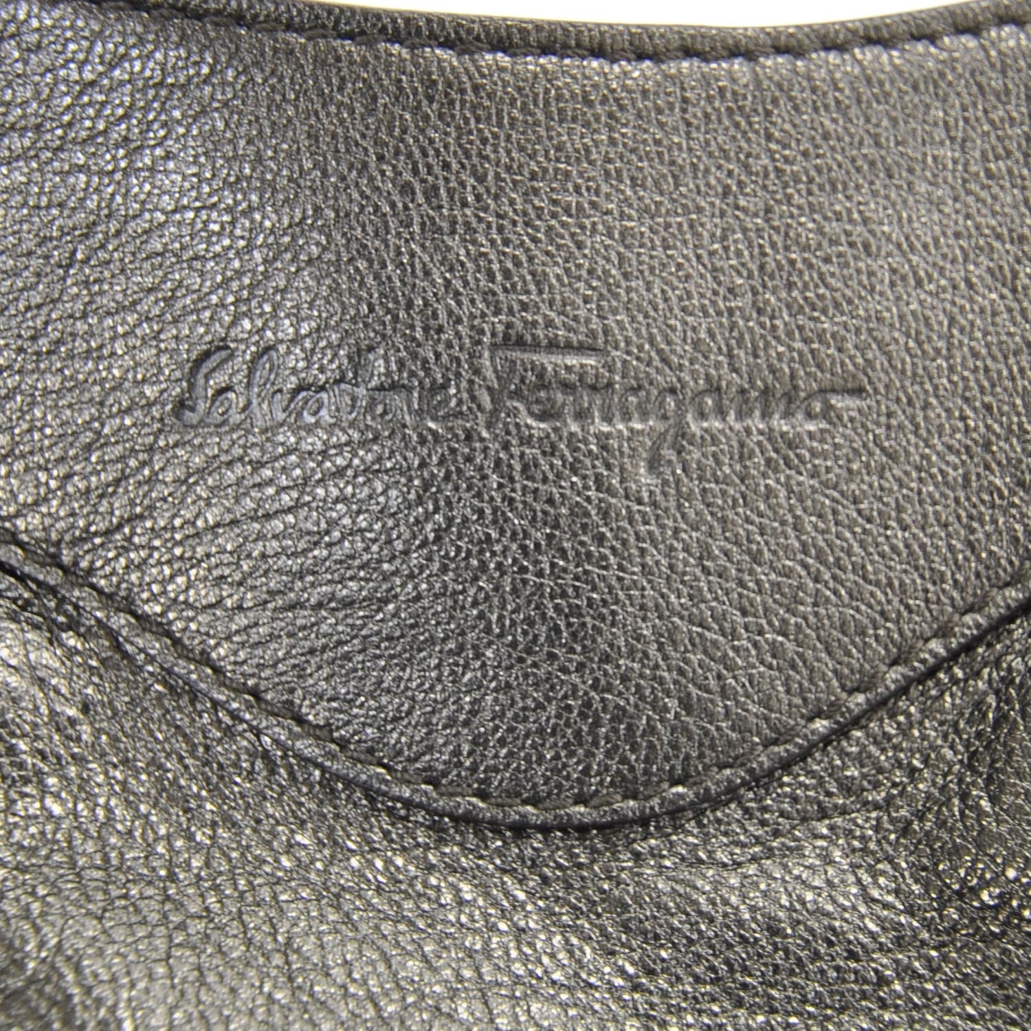 FASHIONPHILE SALVATOREFERRAGAMOLeatherSmallMarisaMetallic 8 of 8