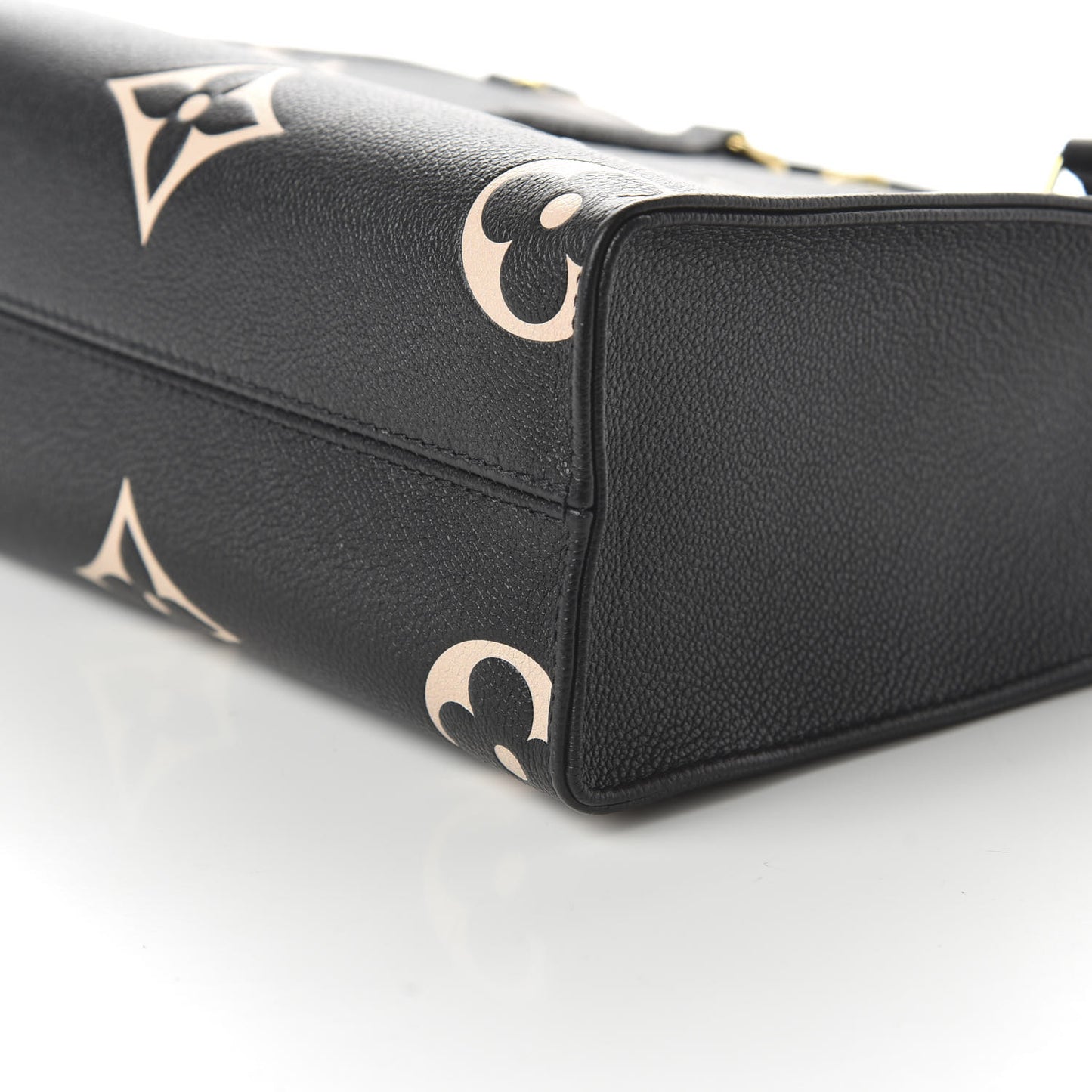 Empreinte Monogram Giant Onthego PM Black Beige