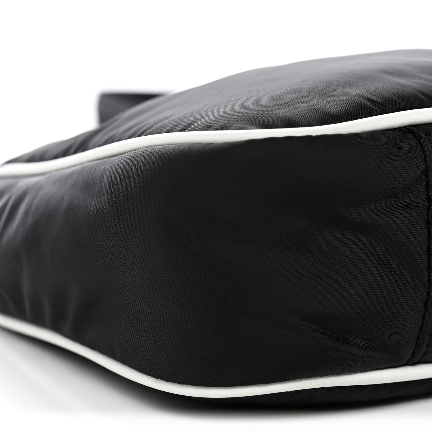 Saint Laurent Econyl Nylon Le 5 A 7 Hobo Black White 9 of 10
