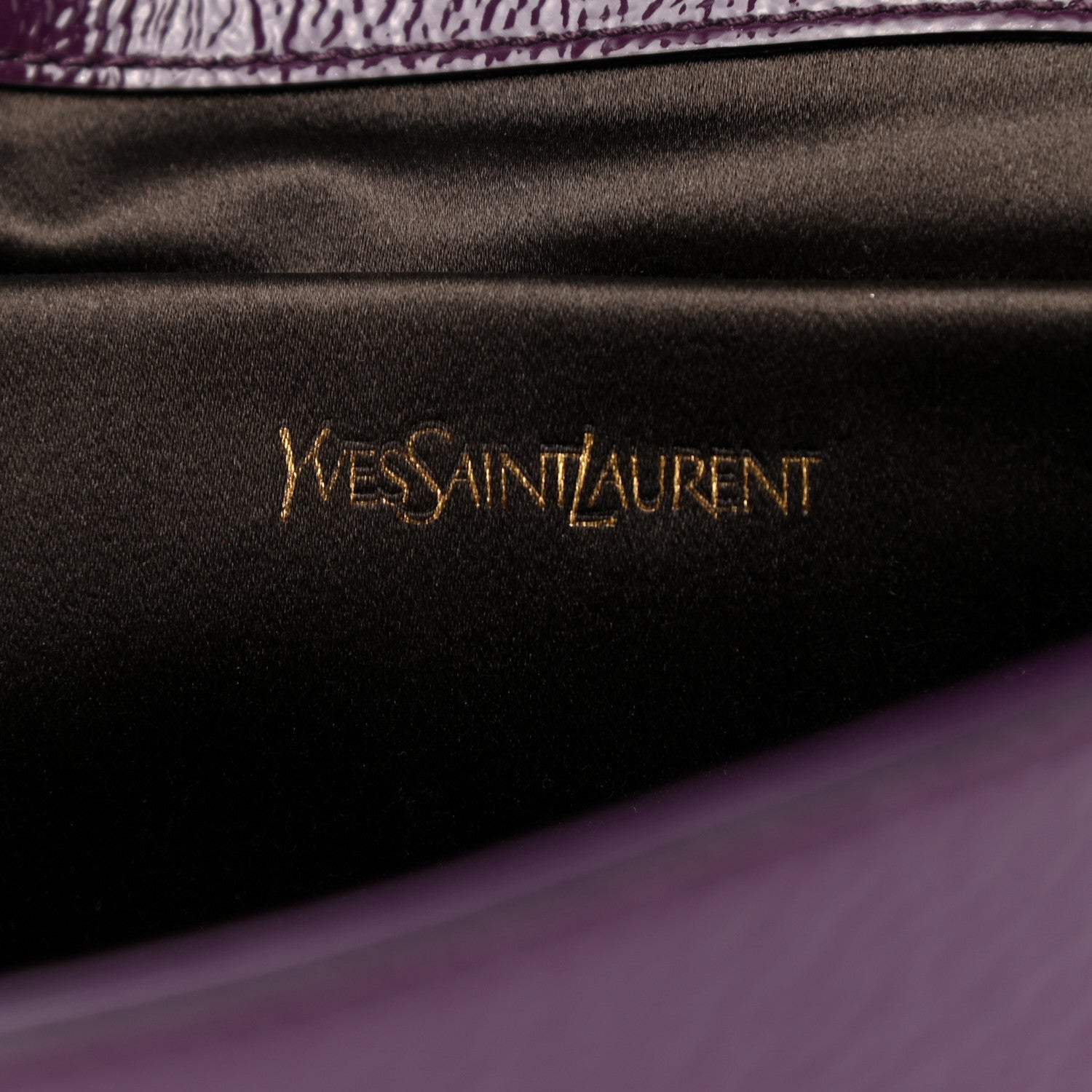 Saint Laurent Textured Patent Monogram Large Belle De Jour Clutch Purple 6 of 8